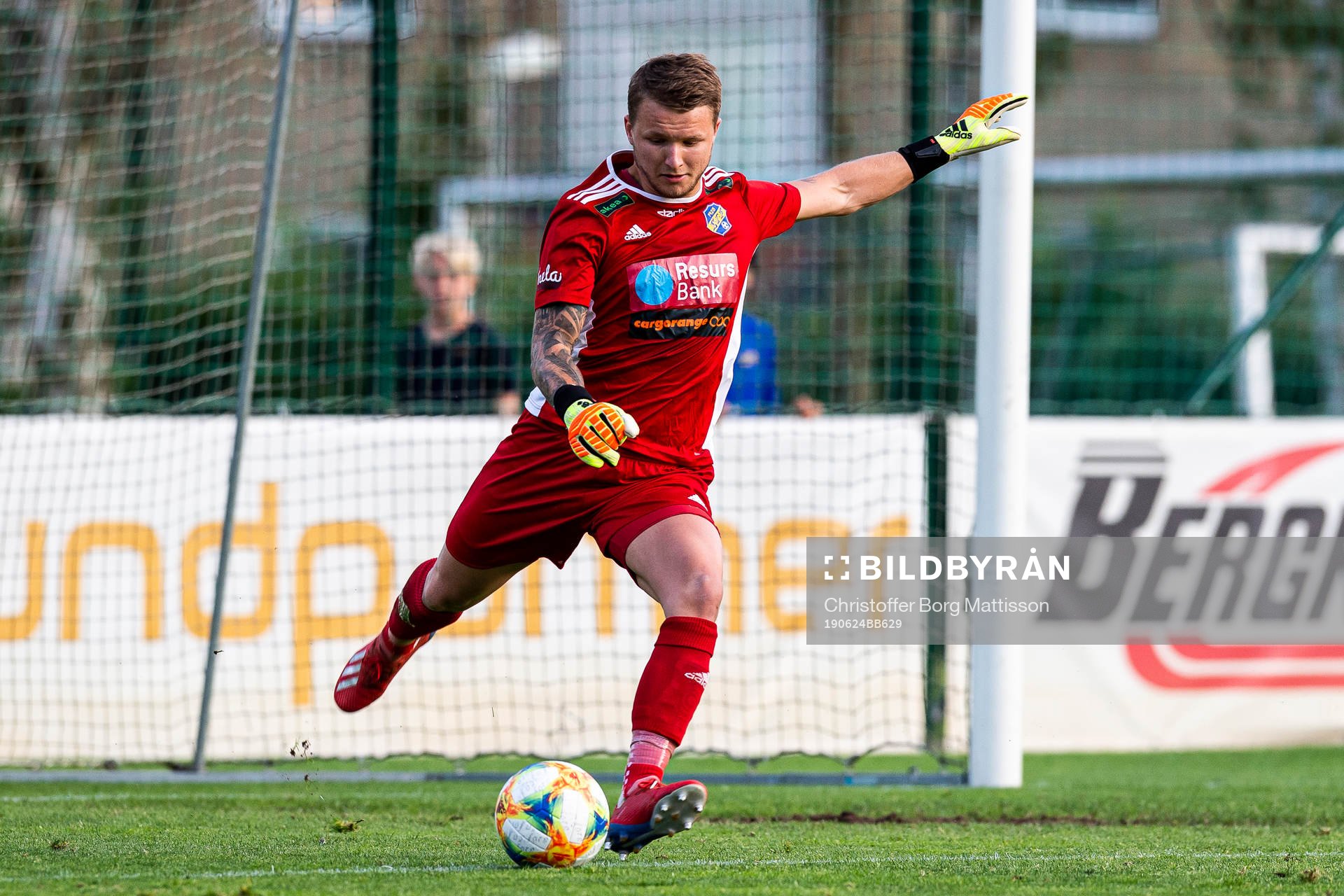 Eskilsminnes målvakt Pontus Löfvenmark under fotbollsmatchen i Division 1 Södra mellan Eskilsminne och Landskrona den 24 juni 2019 i Helsingborg.