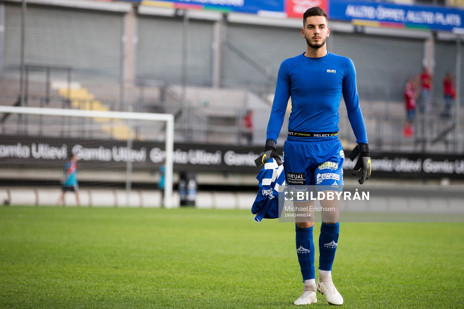GAIS målvakt Marko Johansson deppar