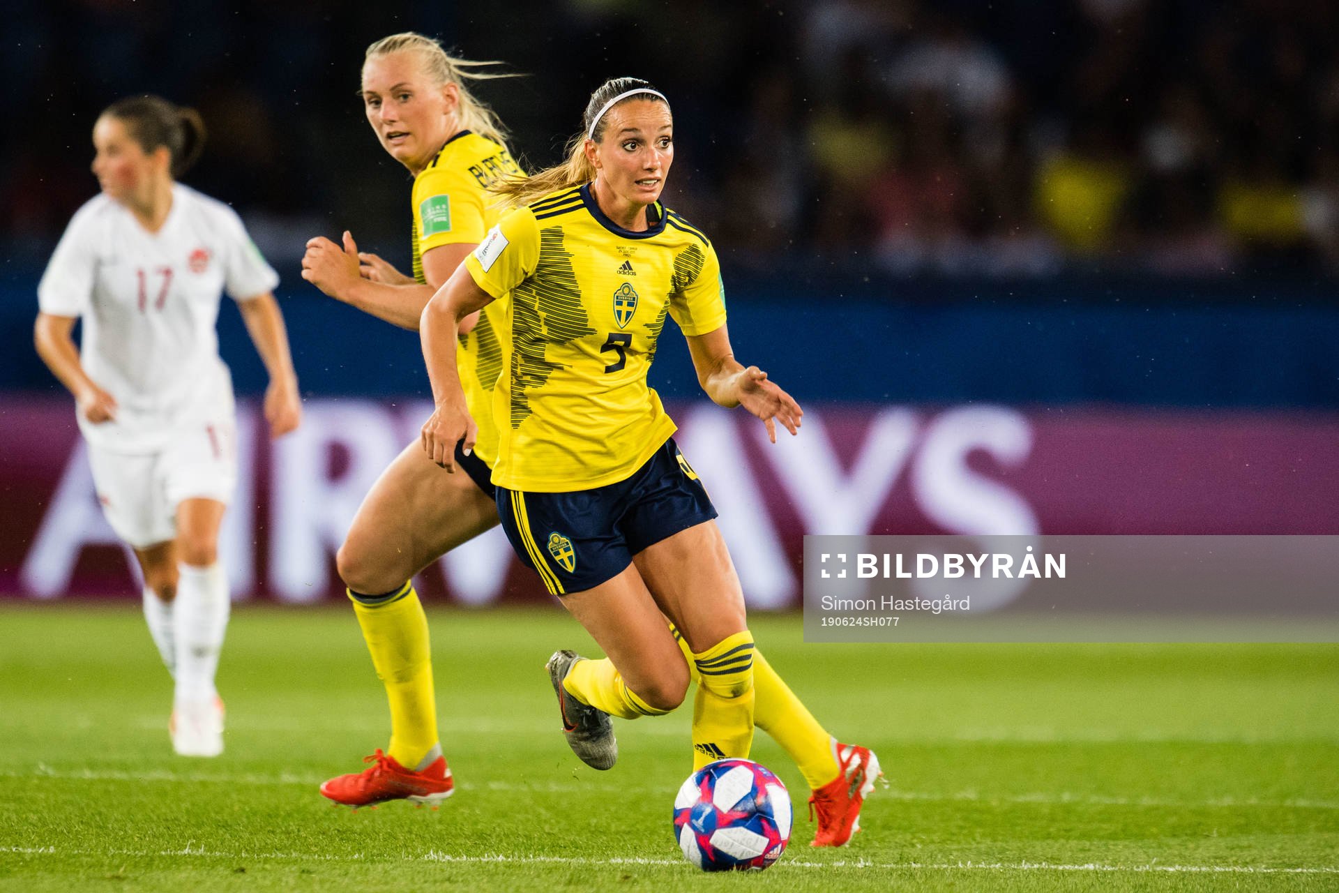 Kosovare Asllani of Sweden