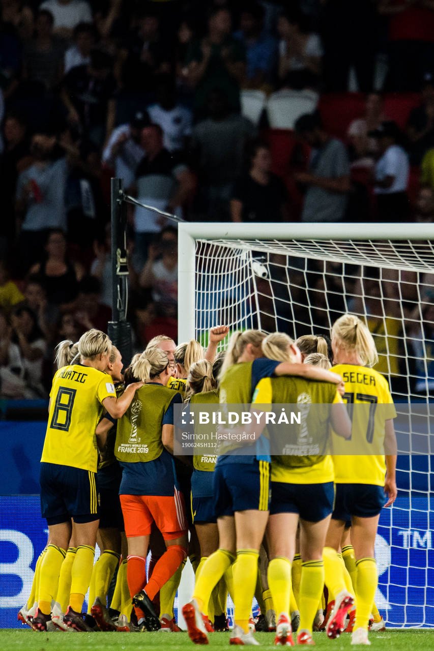 Players of Sweden celebrates winning