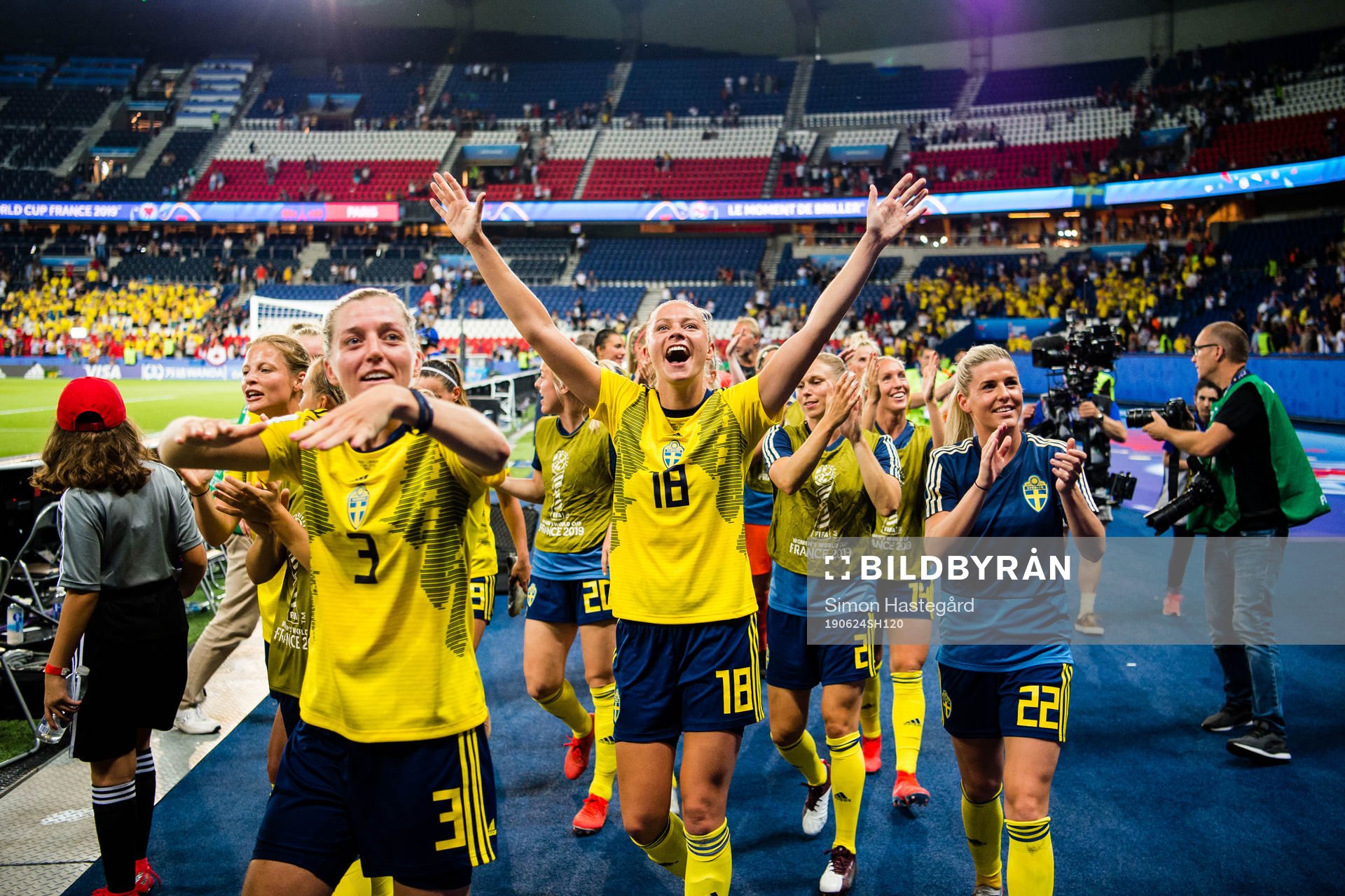 Players of Sweden celebrates winning