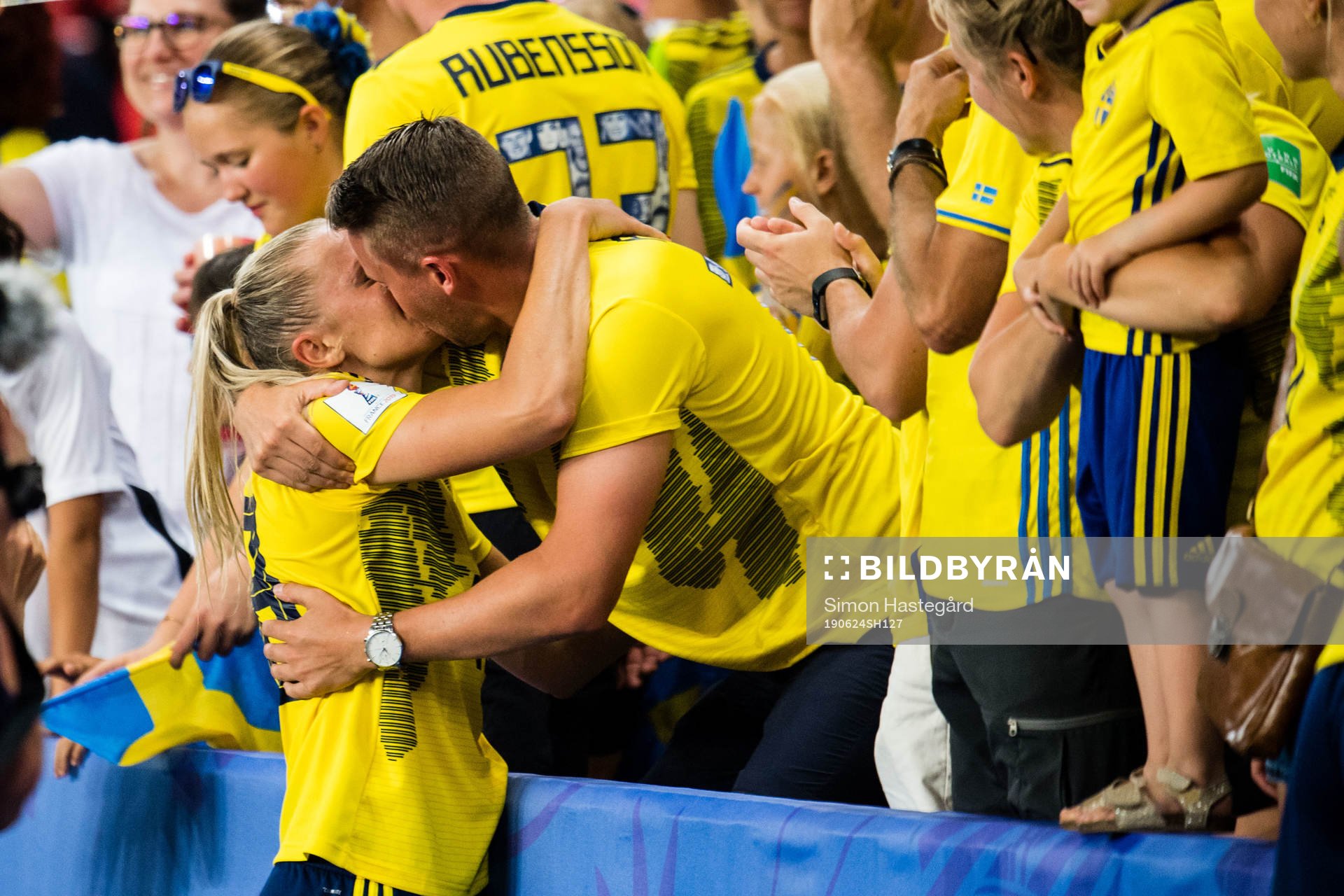 Fridolina Rolfö with boyfriend celebrates winning
