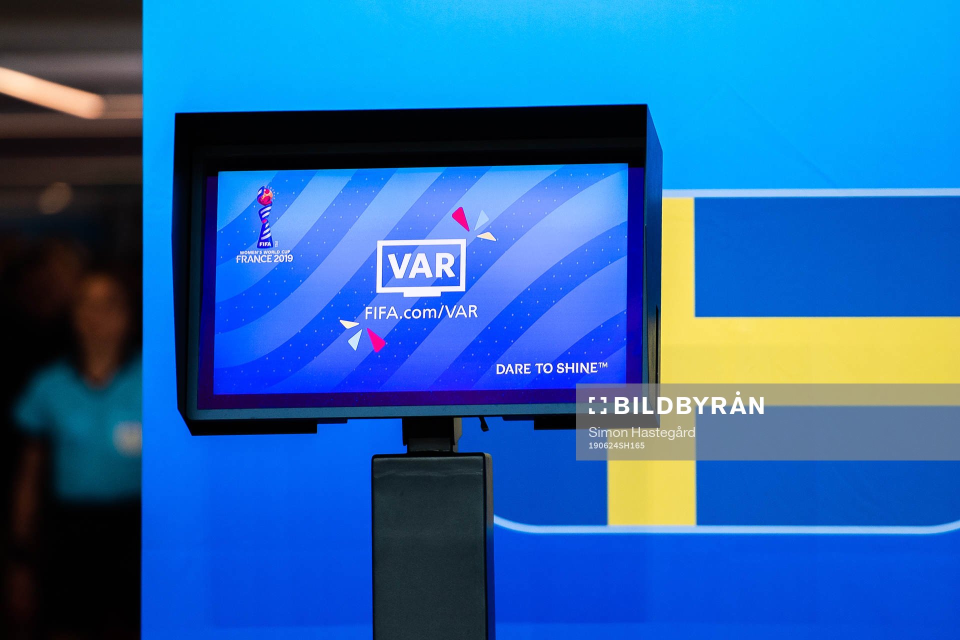 VAR-Screen