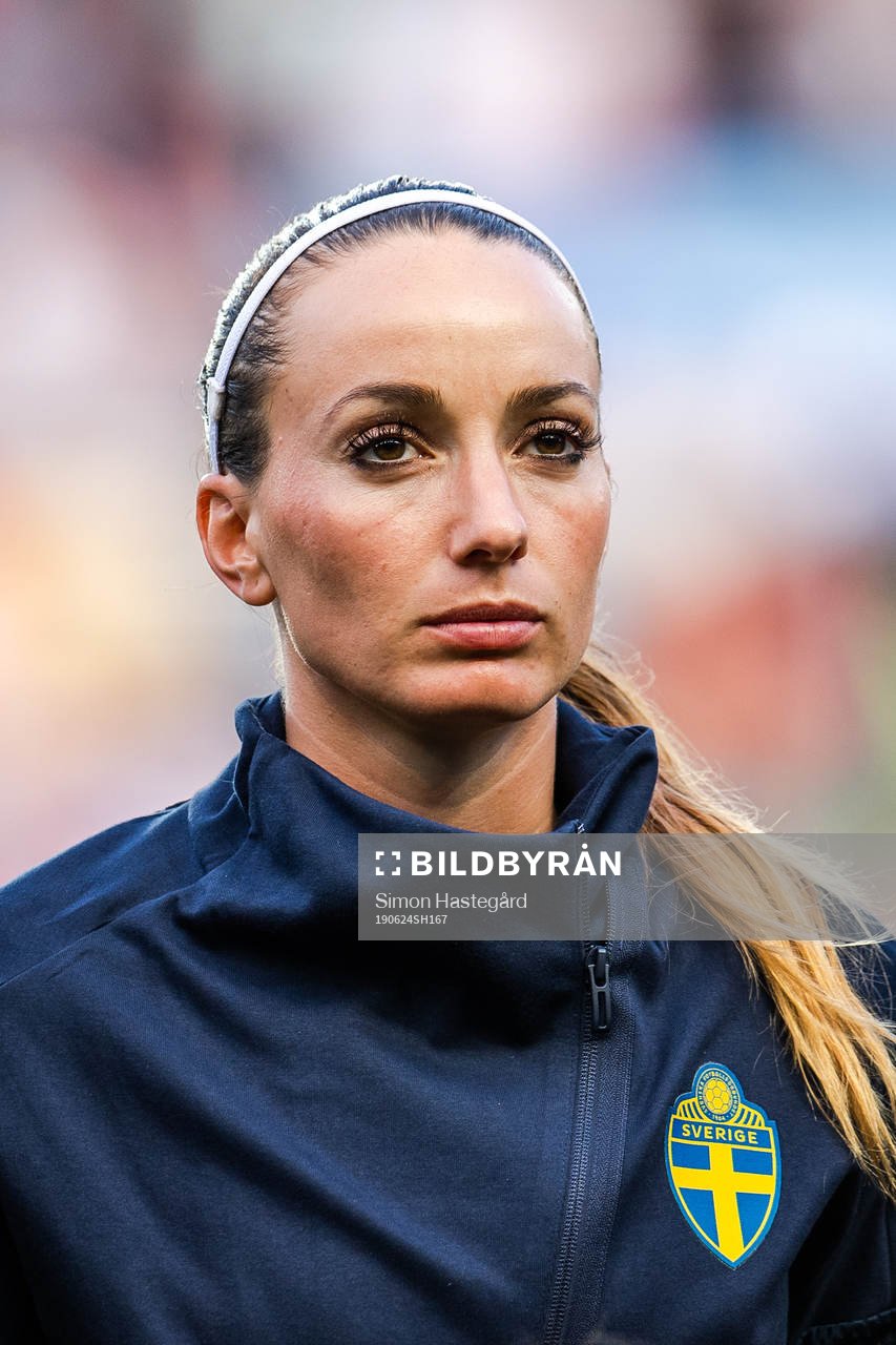 Kosovare Asllani of Sweden