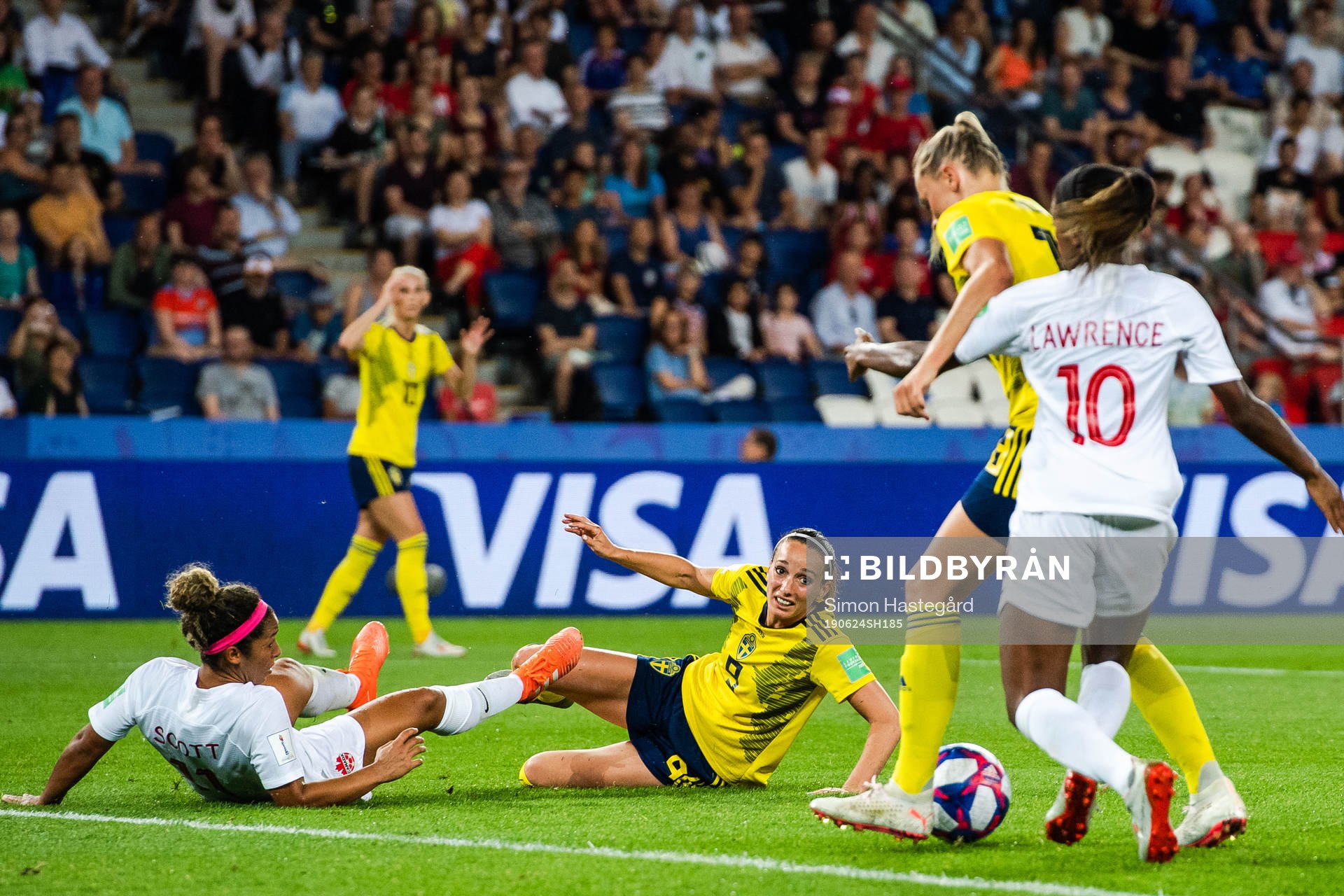 Kosovare Asllani of Sweden