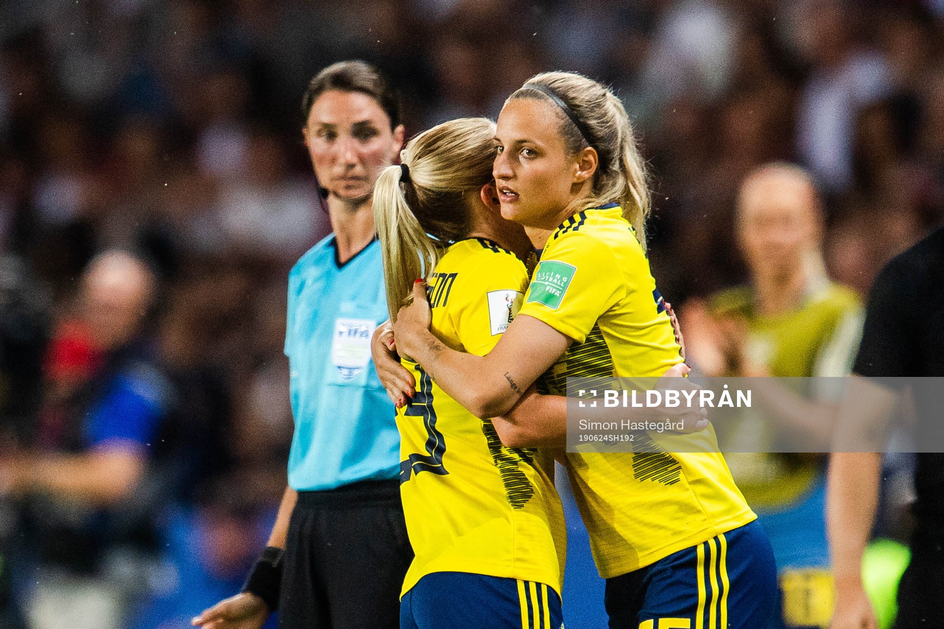 Elin Rubensson and Nathalie Björn of Sweden
