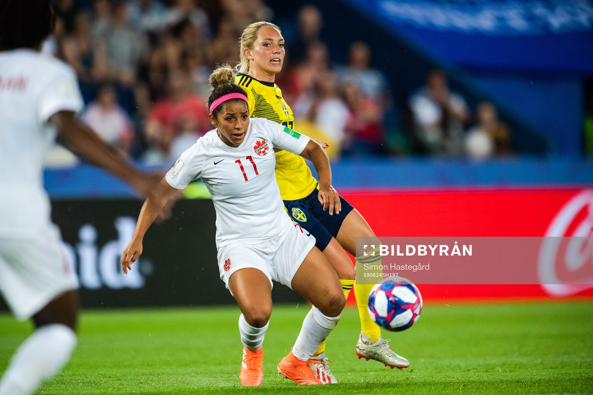 Desiree Scott of Canada and Elin Rubensson of Sweden