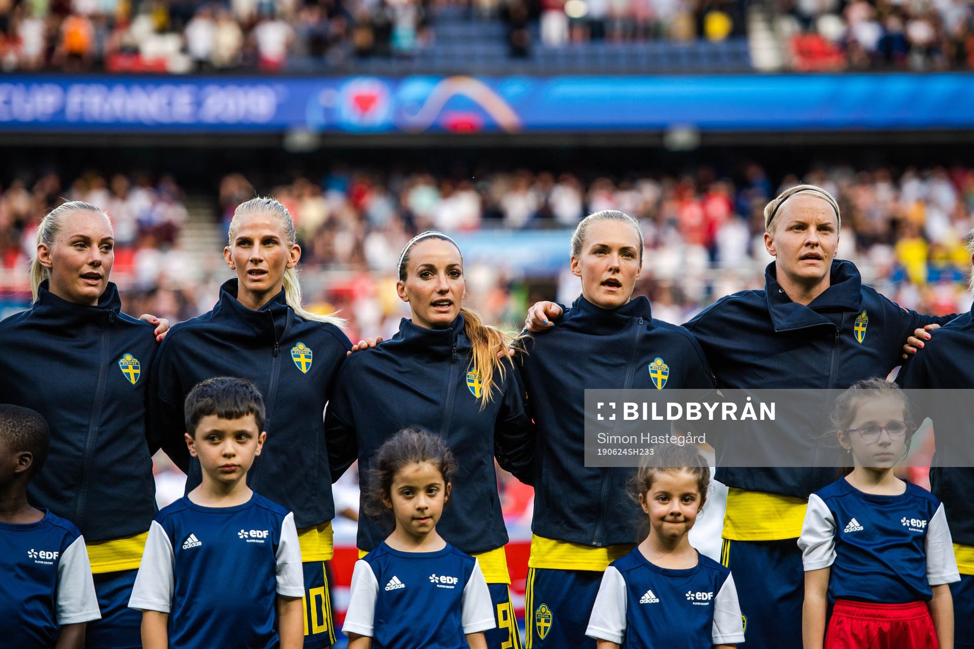 Stina Blackstenius , Sofia Jakobsson , Kosovare Asllani ,