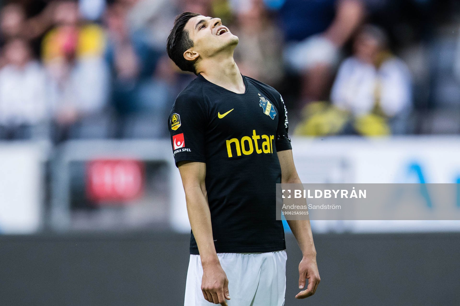 s Tarik Elyounoussi deppar