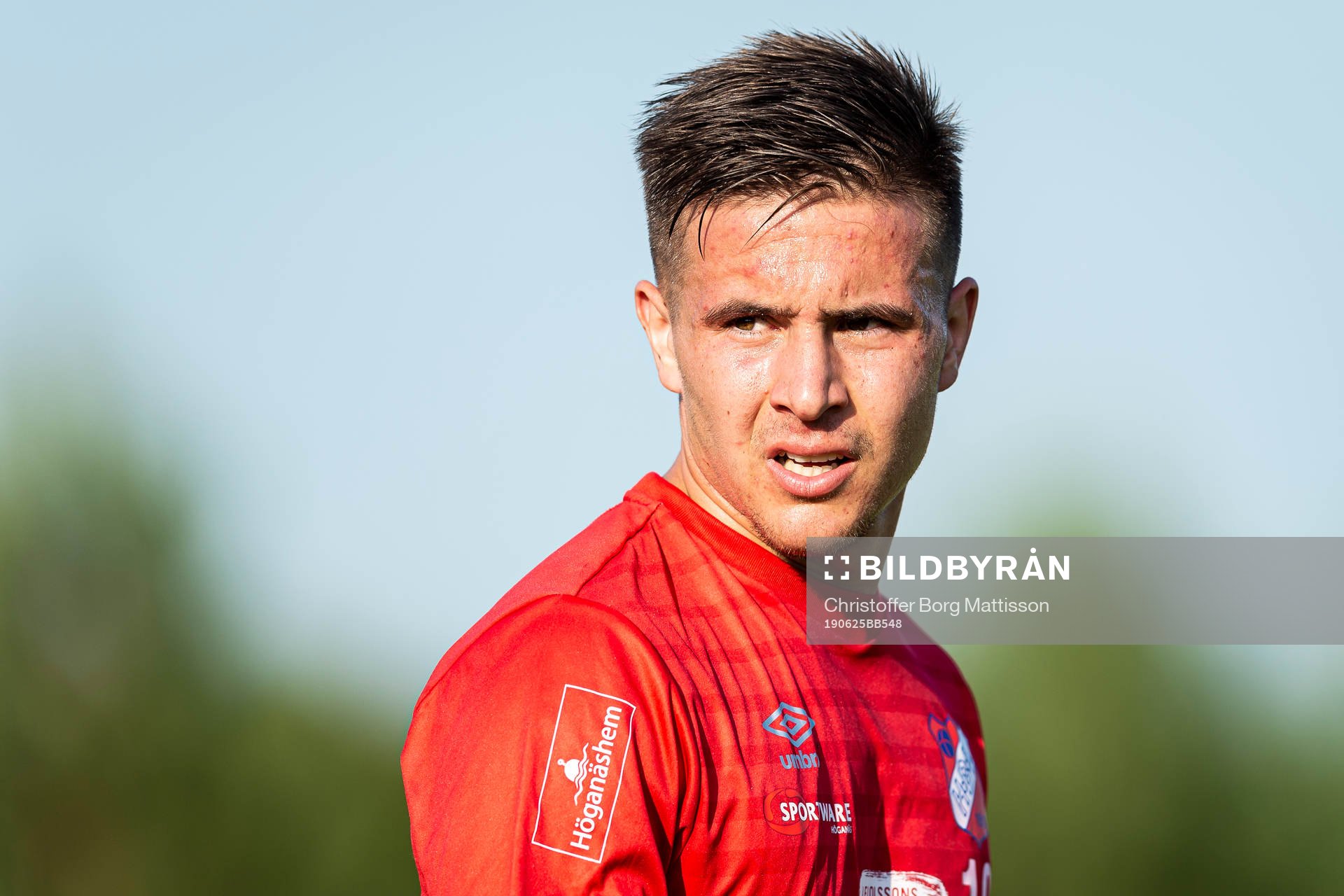 Höganäs Martin Ndreca under fotbollsmatchen i Division 3 Sydvästra Götaland mellan Höganäs och Högaborg den 25 juni 2019 i Höganäs.