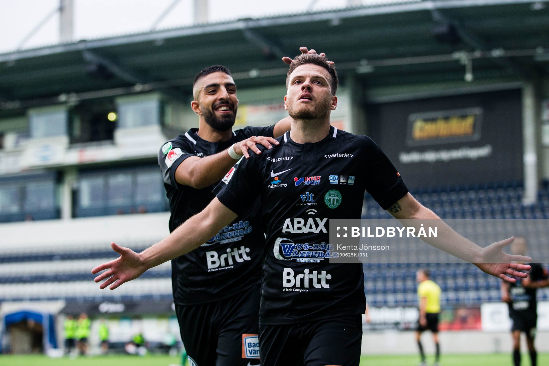 Västerås Boris Ljevar jublar