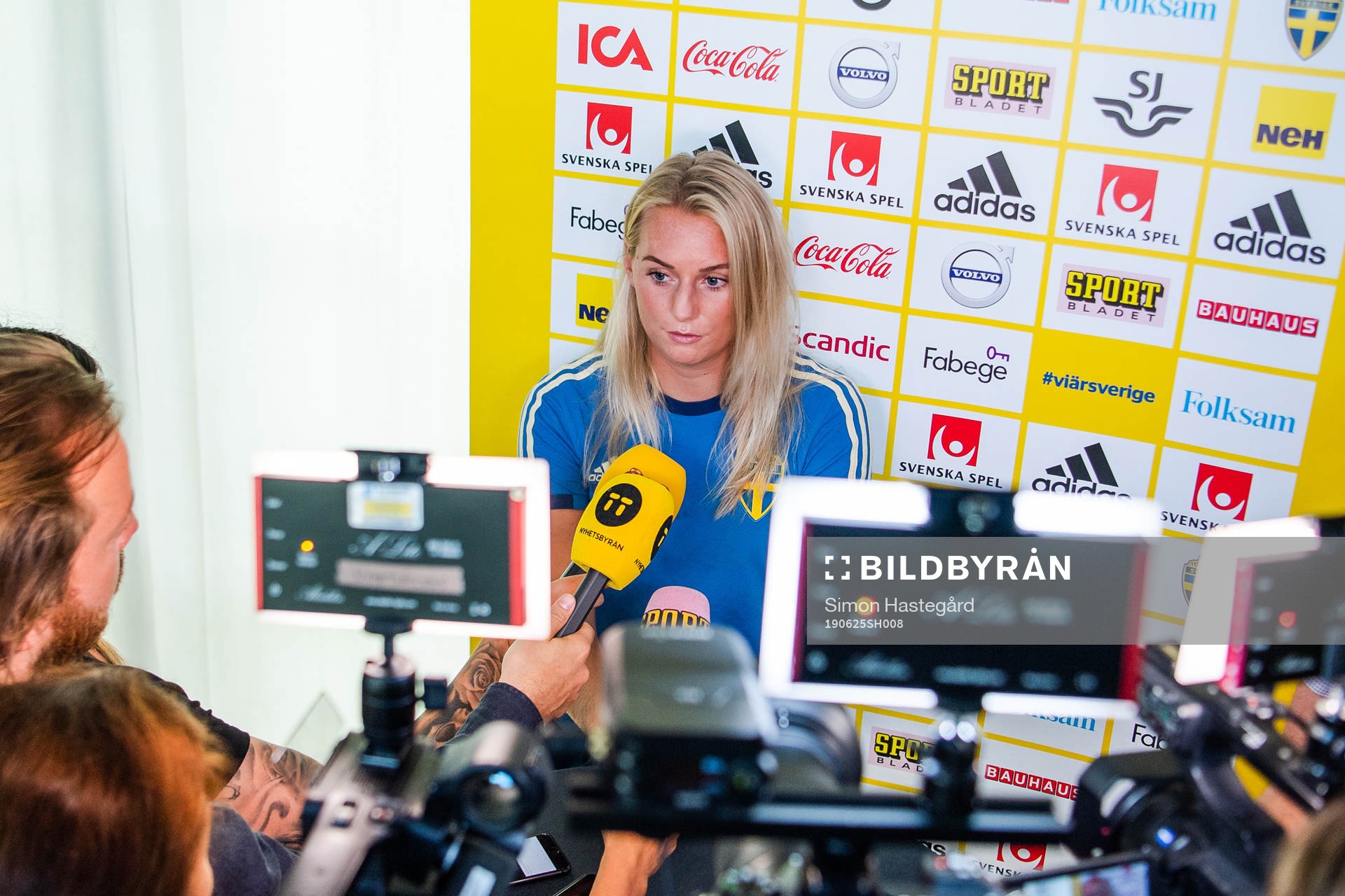 Stina Blackstenius of Sweden