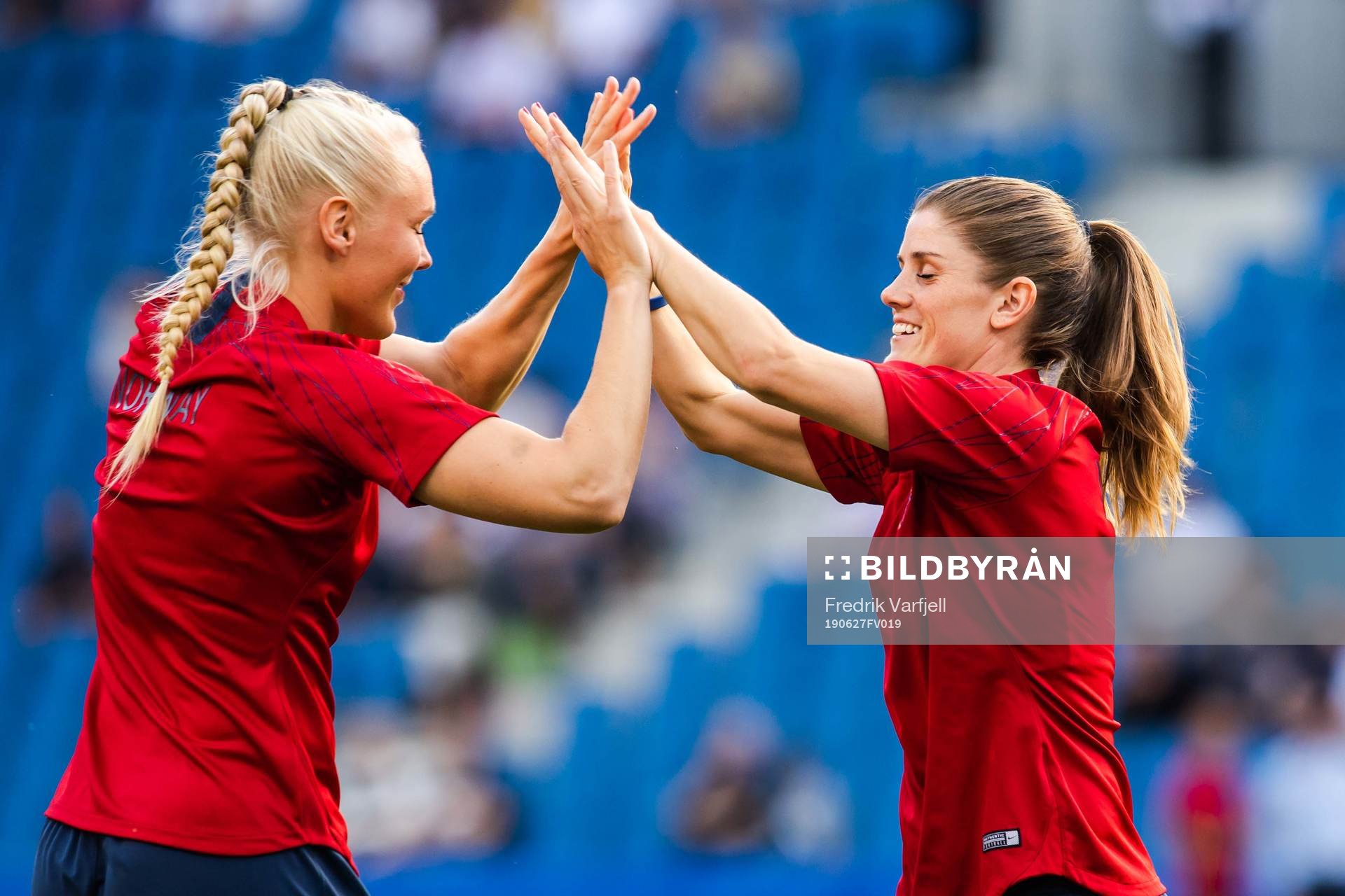 Maria Thorisdottir and Maren Nævdal Mjelde of Norway