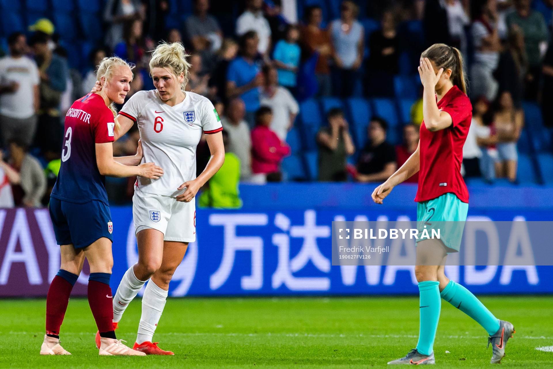 Maria Thorisdottir of Norway and Millie Bright of England after the FIFA Women's World Cup Quarter Final match between Norway and England on June 27, 2019 in Le Havre.