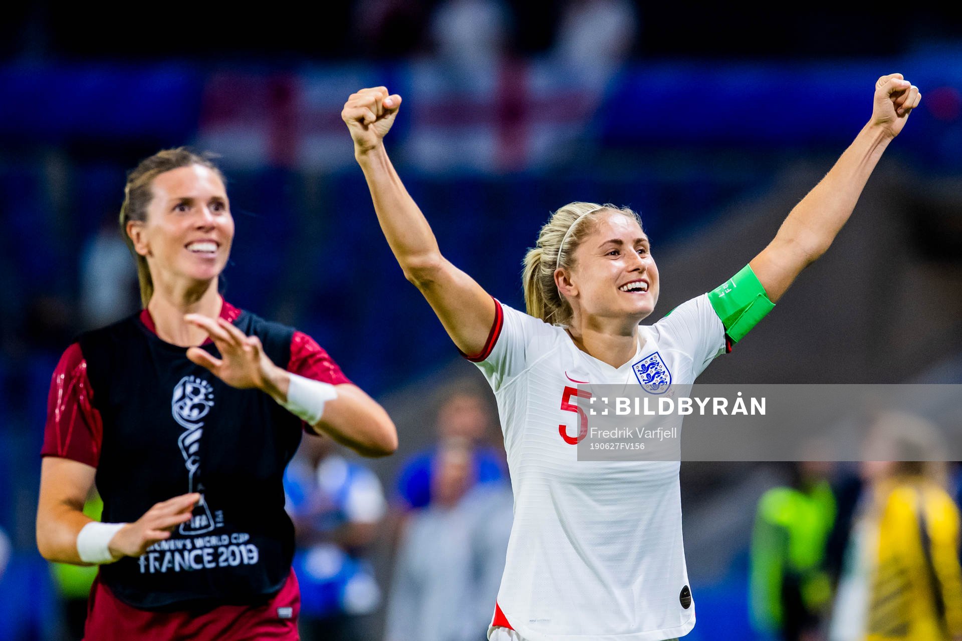 Goalkeeper Carly Telford and Steph Houghton of England