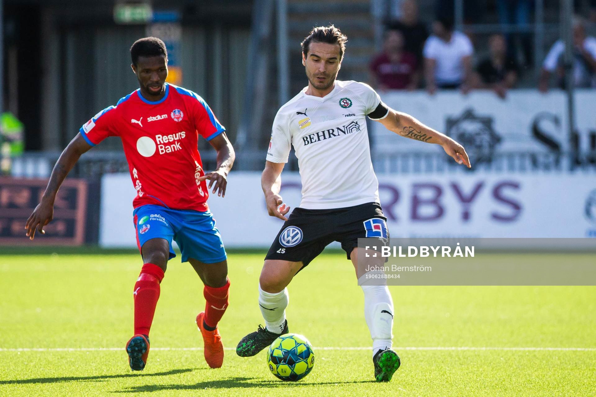 Helsingborgs Mohammed Abubakari och Örebros Nordin Gerzic