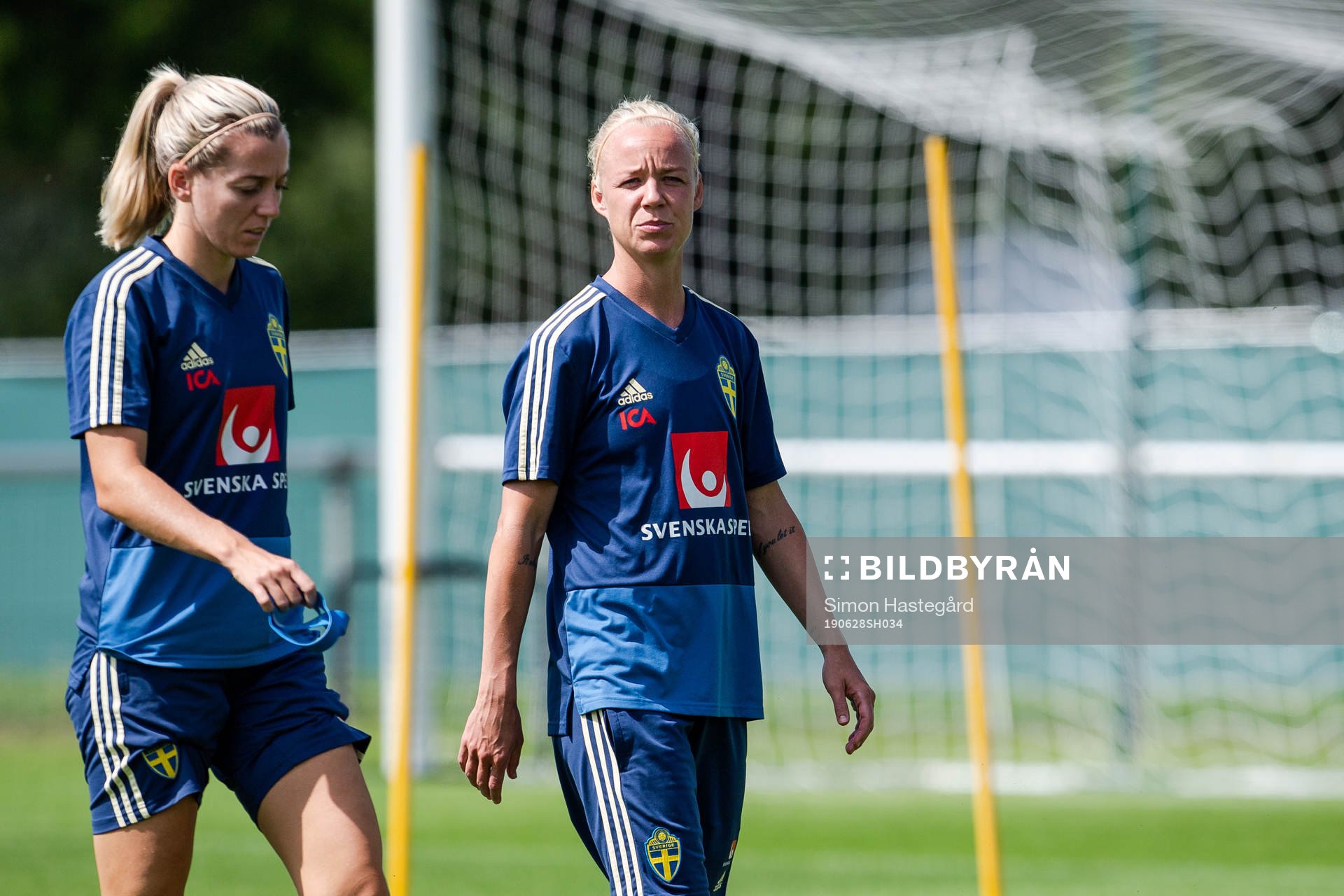 Linda Sembrant and Caroline Seger of Sweden