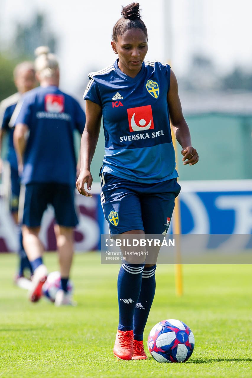 Madelen Janogy of Sweden