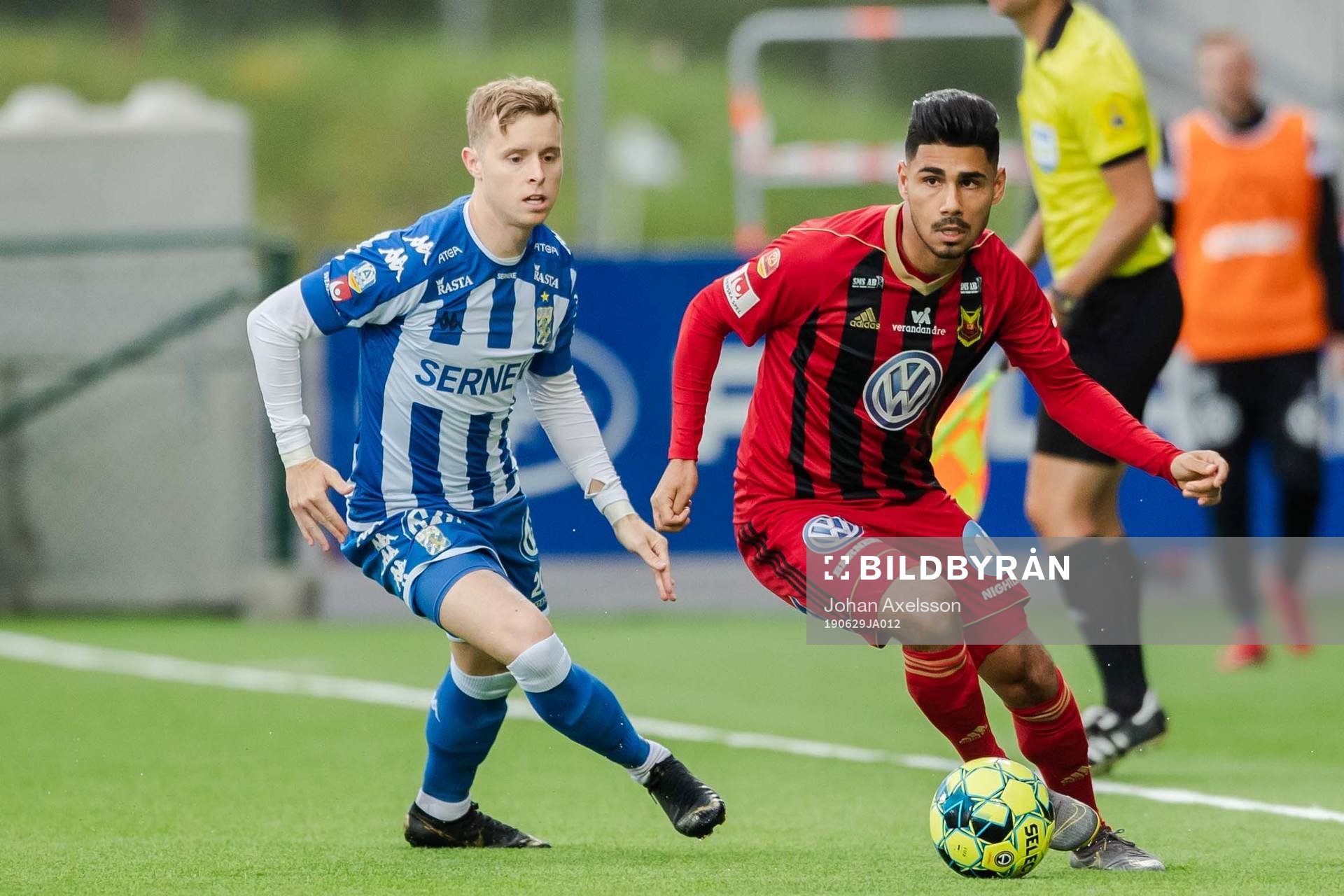 Östersunds Hosam Aiesh och IFK Göteborgs Victor Wernersson