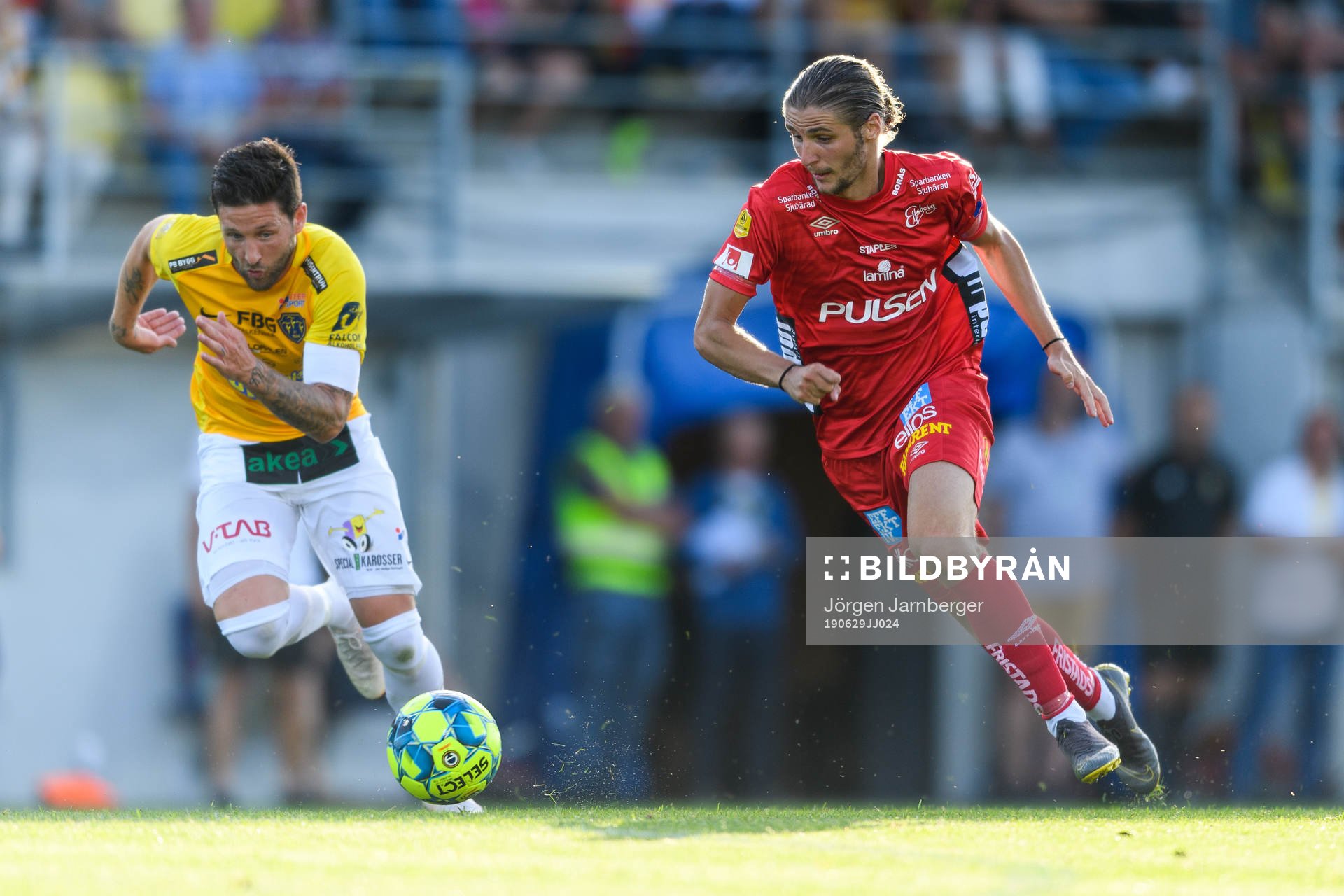 Elfsborgs Pawel Cibicki och Falkenbergs Tibor Joza