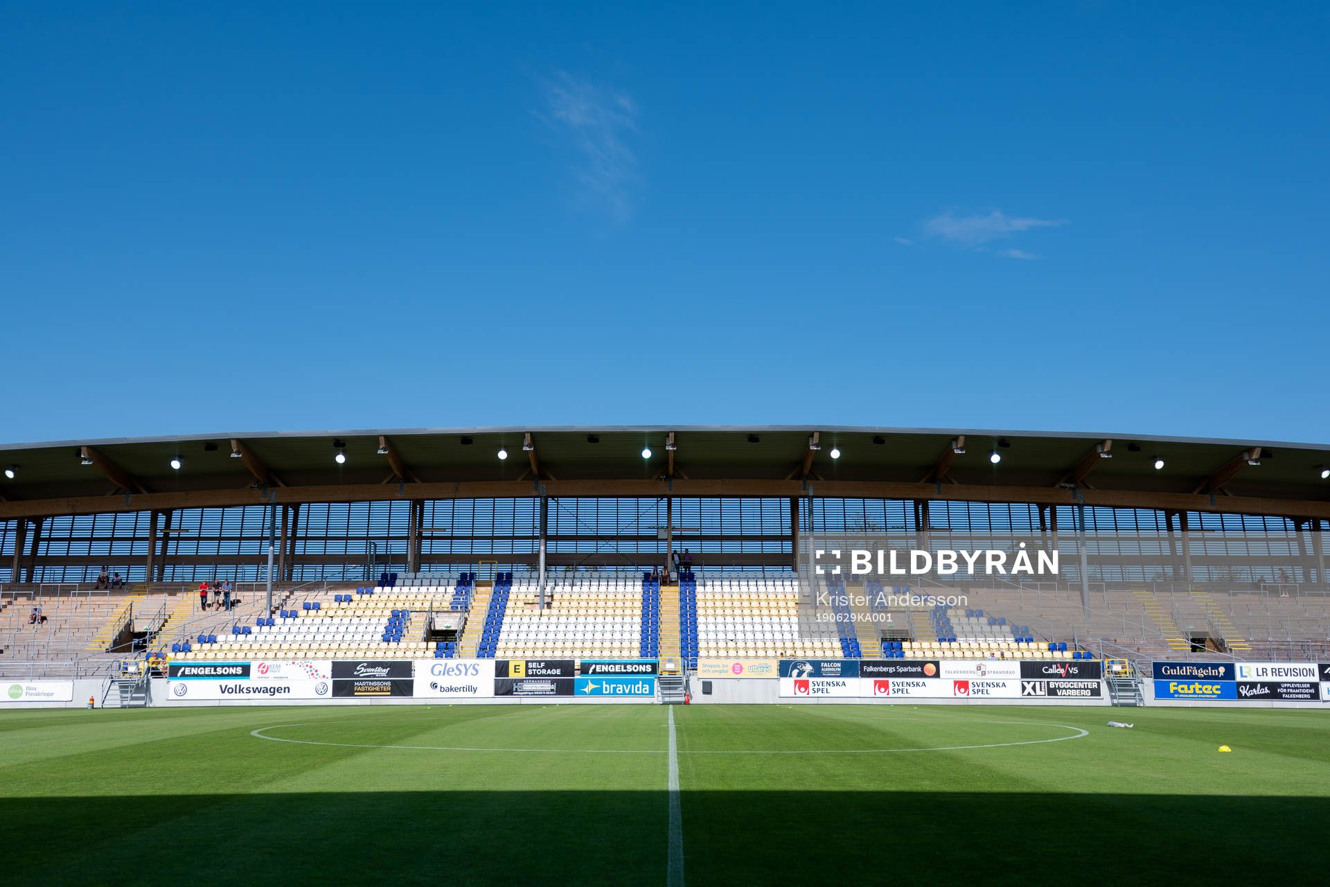 Falcon Alkoholfri Arena före fotbollsmatchen i Allsvenskan