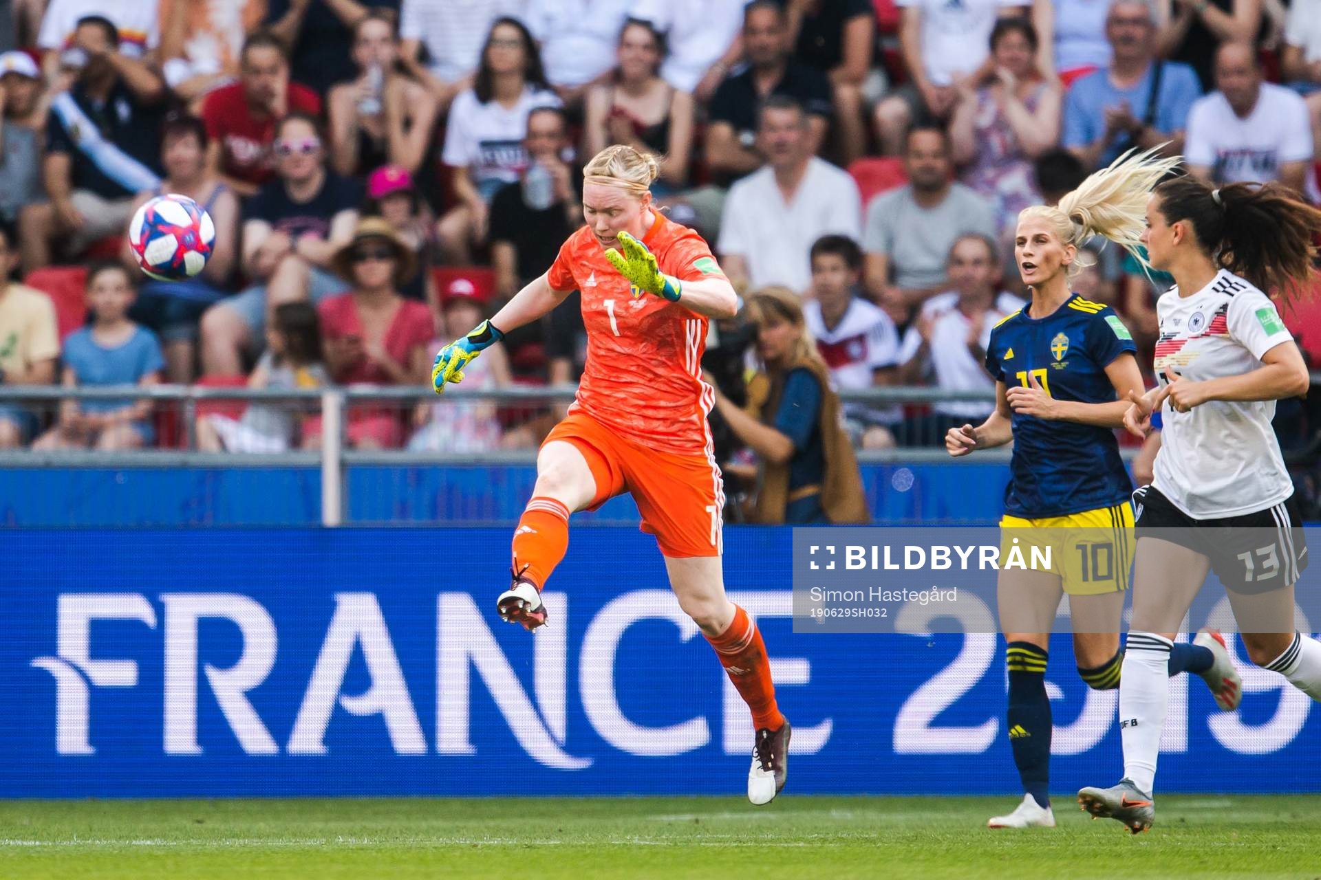 Goalkeeper Hedvig Lindahl of Sweden