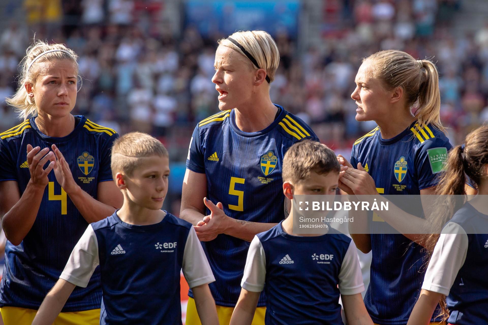 Hanna Glas and Nilla Fischer of Sweden