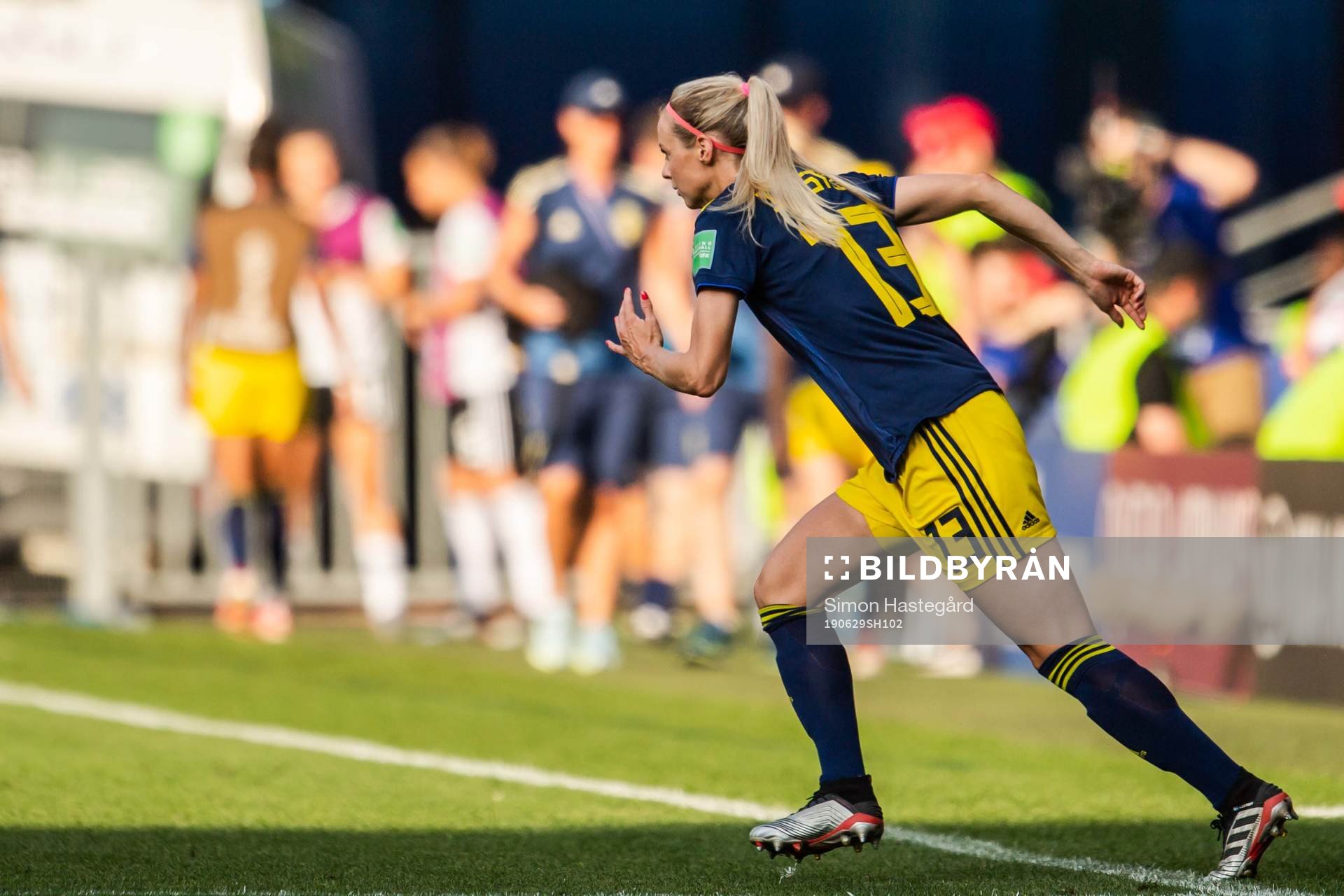 Nilla Fischer (not pictured) changes with Amanda Ilestedt