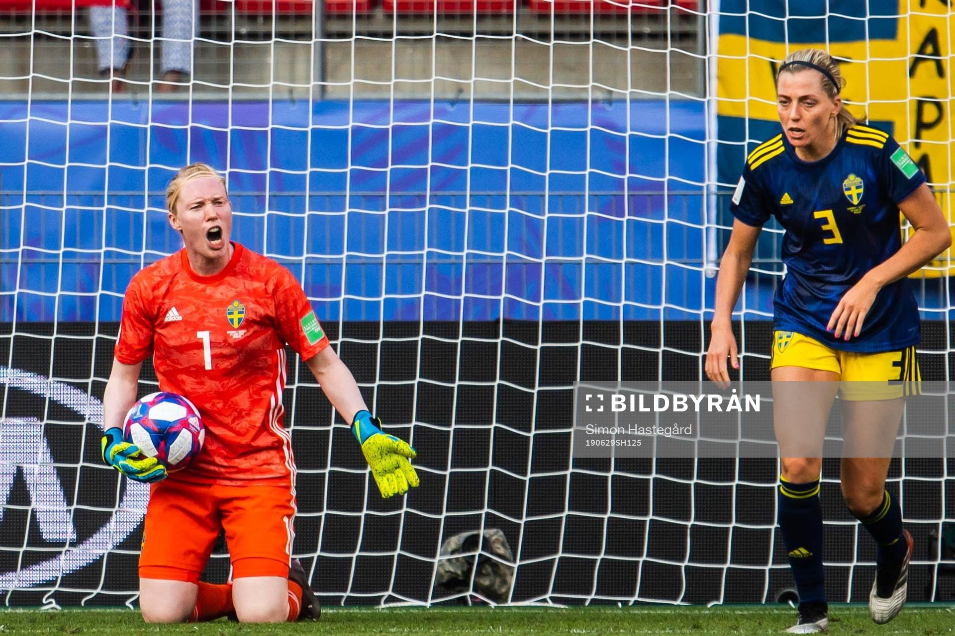Goalkeeper Hedvig Lindahl and Linda Sembrant of Sweden