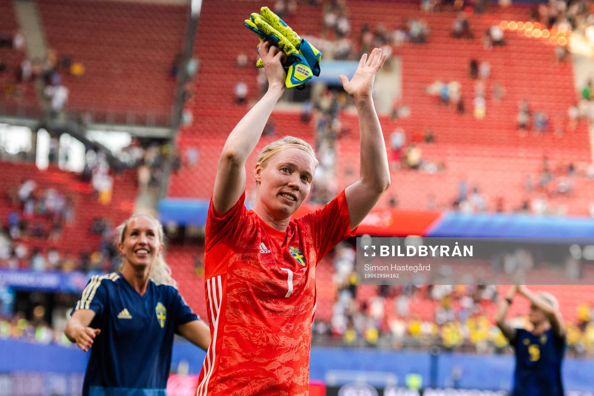 Goalkeeper Hedvig Lindahl of Sweden celebrates after the FIFA Women's World Cup quarter final between Germany and Sweden on June 29, 2019 in Rennes.