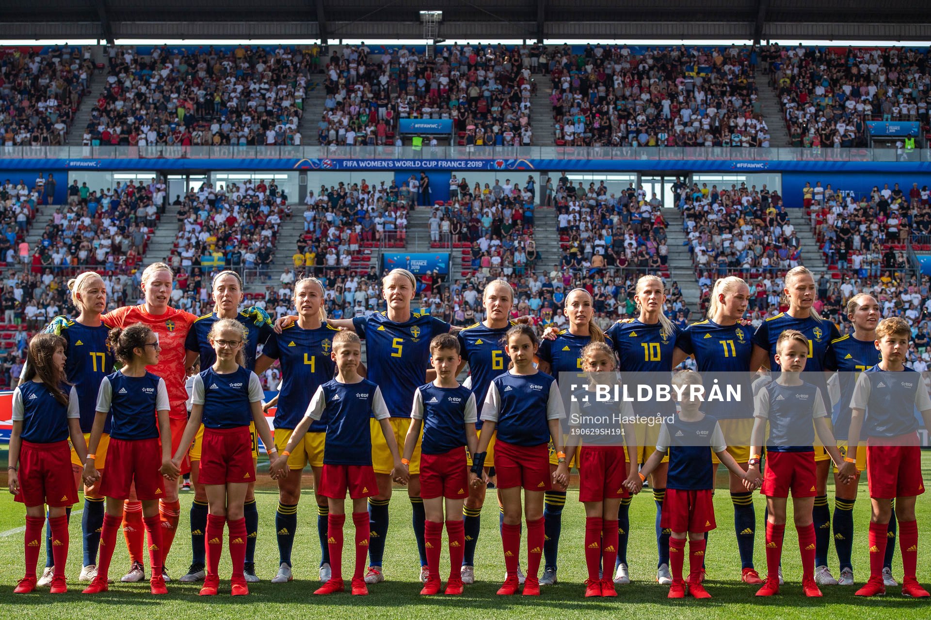 Caroline Seger , goalkeeper Hedvig Lindahl , Linda Sembrant
