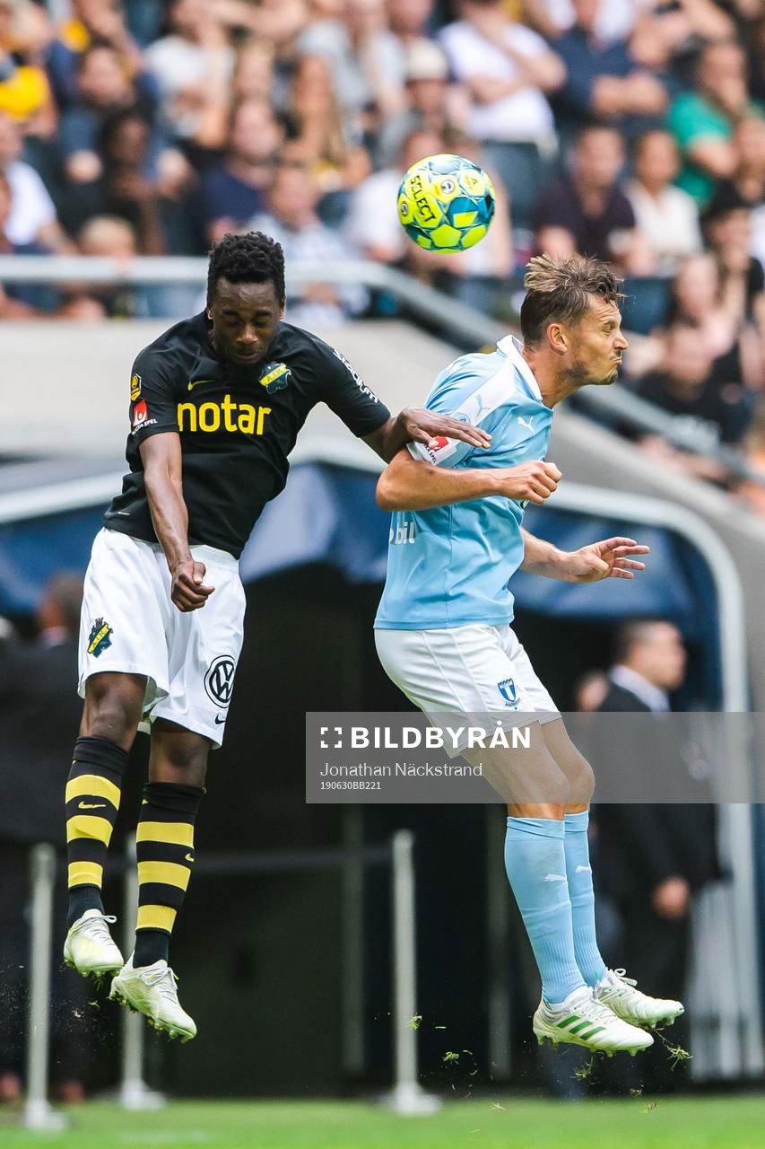 s Heradi Rashidi och Malmö FFs Markus Rosenberg