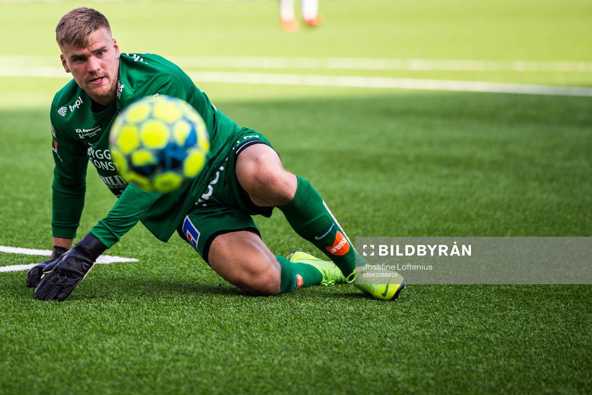 Sirius målvakt Lukas Jonsson