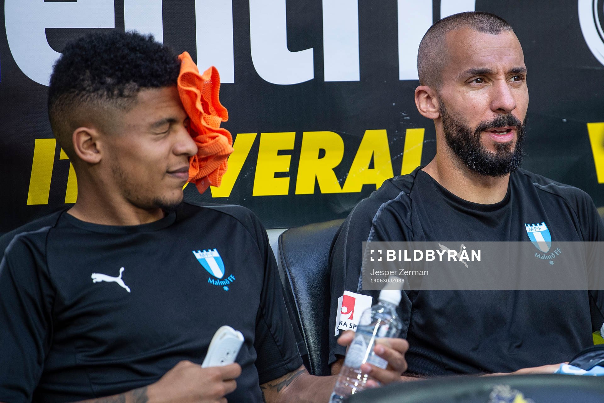 Malmö FFs Romain Gall (v) och Guillermo Molins (h)