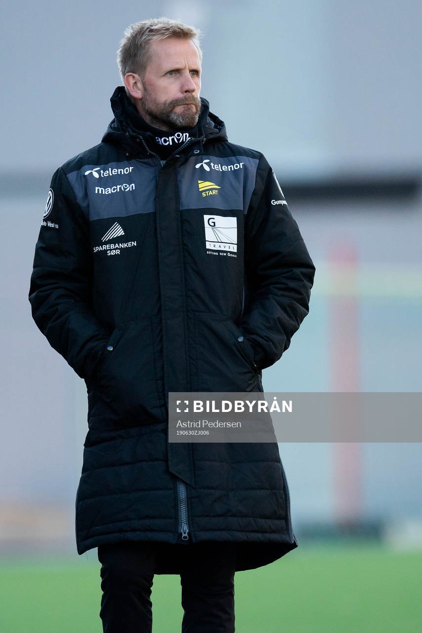 Joey Hardarson, head coach of Start