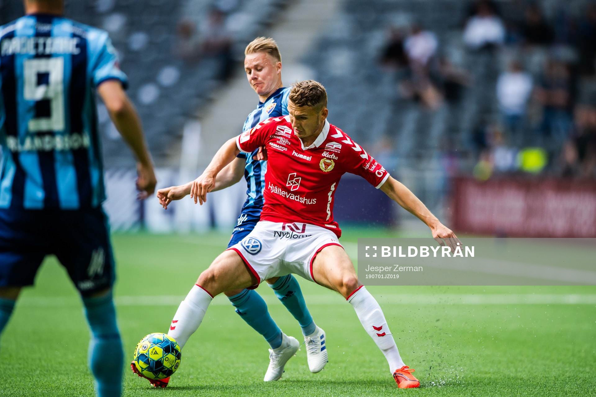Djurgårdens Elliot Käck och Kalmars Piotr Johansson