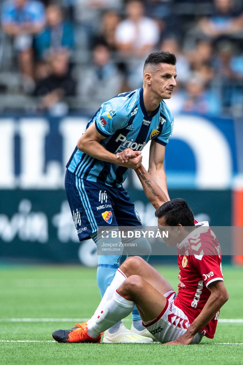 Djurgårdens Haris Radetinac och Kalmars Emin Nouri