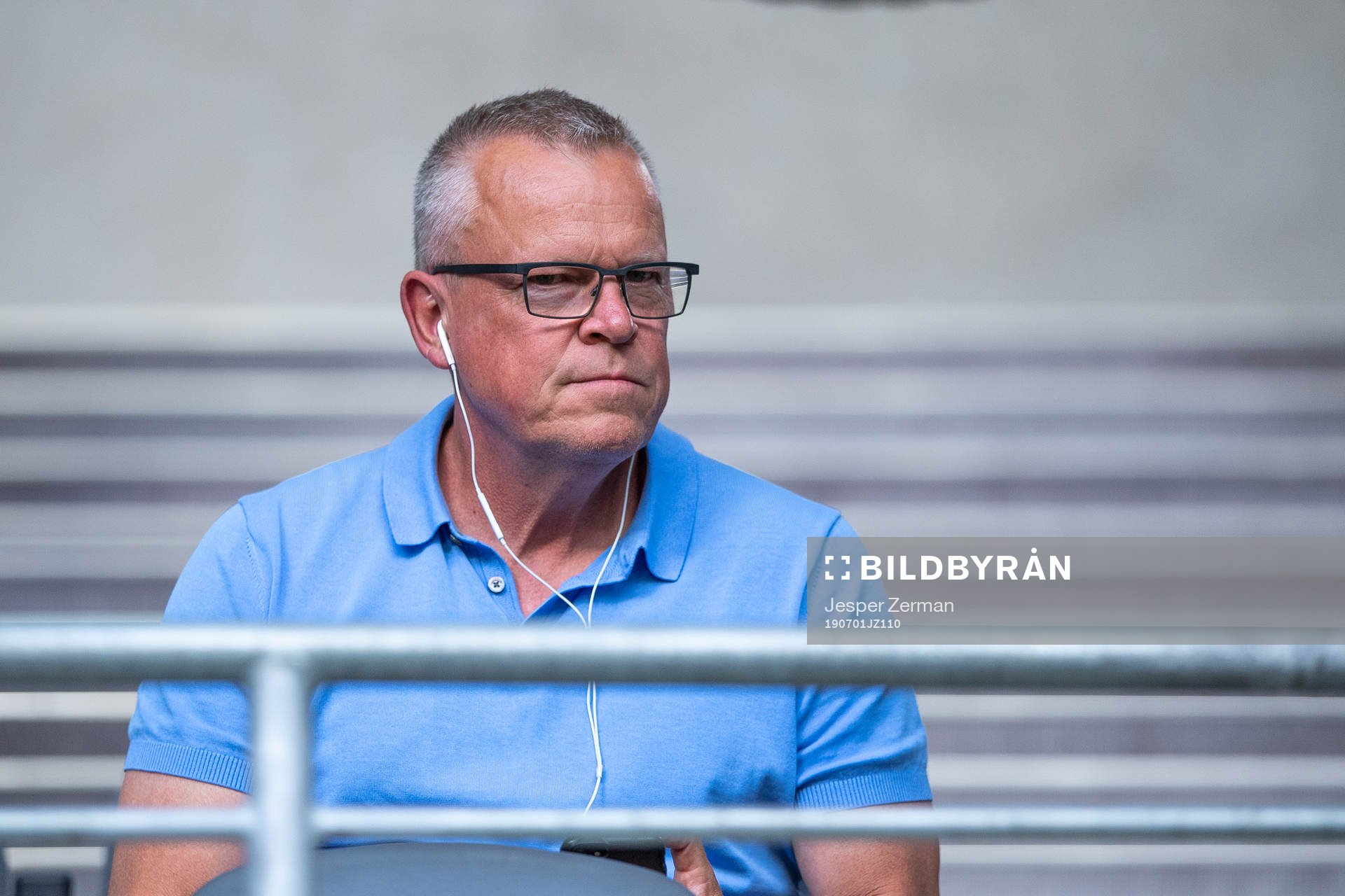 Sveriges förbundskapten Janne Andersson på läktaren