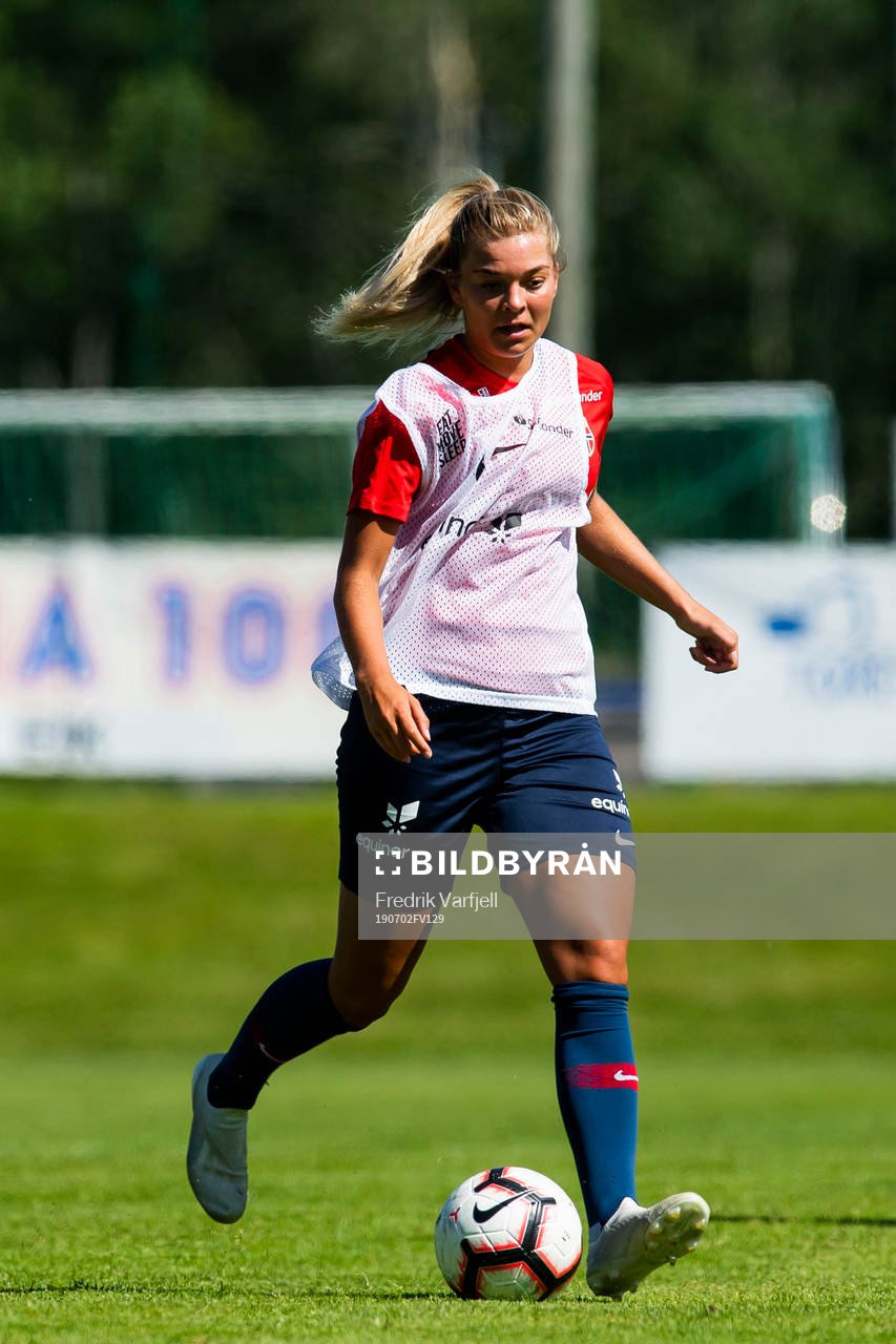 Malin Skulstad Sunde of Norway