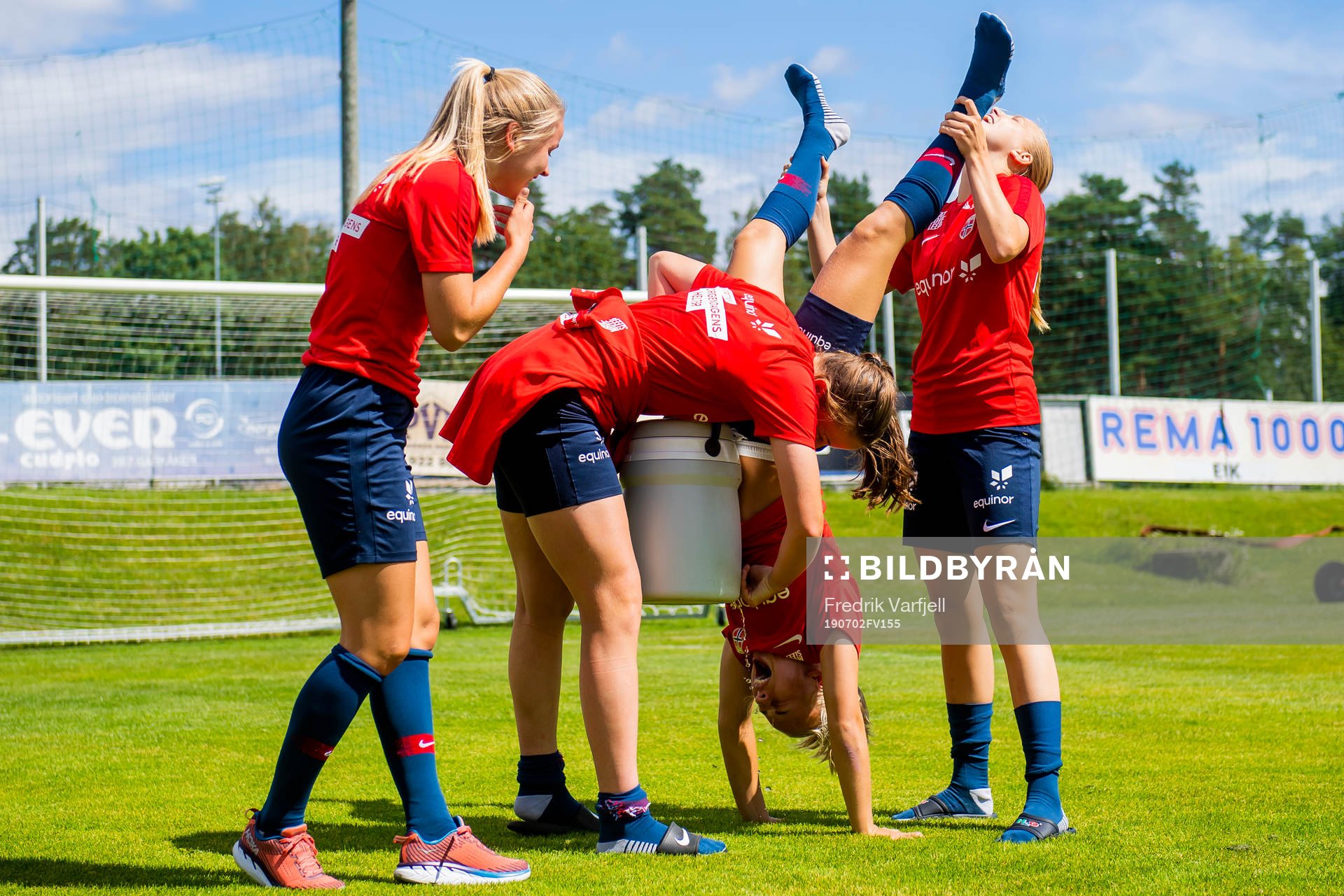 Anna Langås Jøsendal, Ragne Hagen Svastuen, Vilde