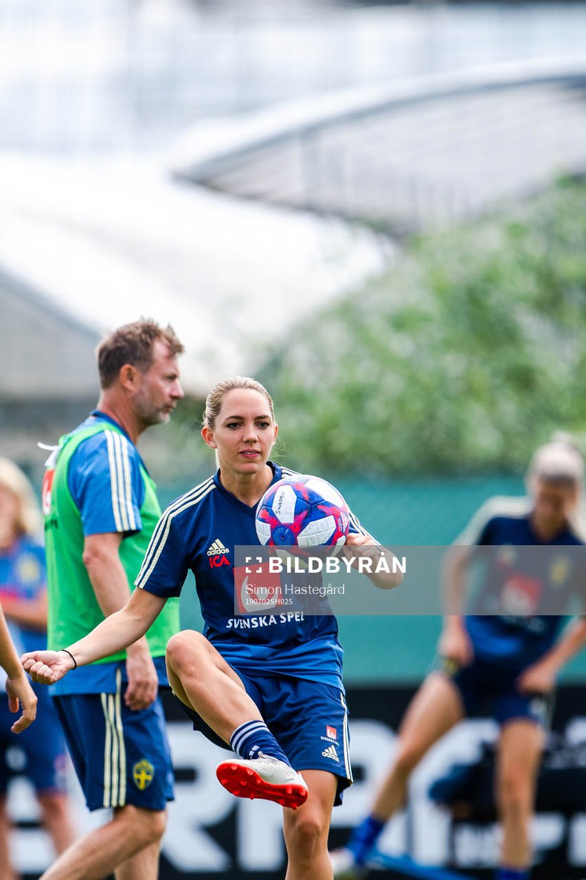 Elin Rubensson of Sweden