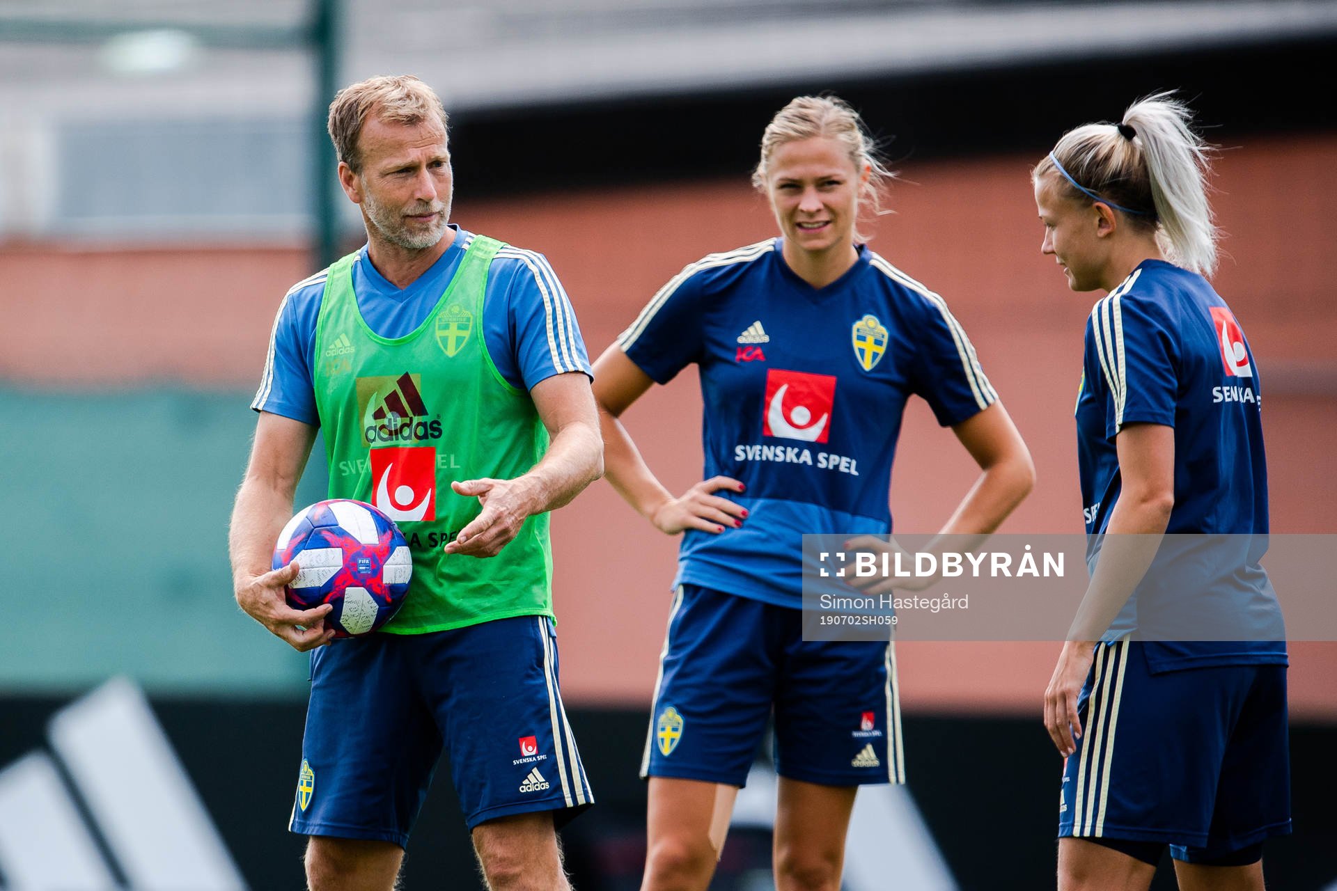 Pontus Ekblom, Physio, Fridolina Rolfö and Hanna Glas of