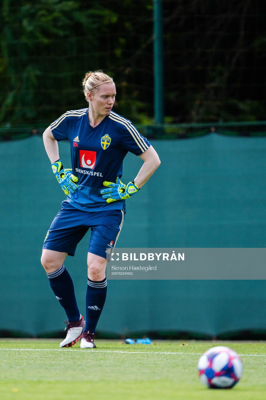 Goalkeeper Hedvig Lindahl of Sweden