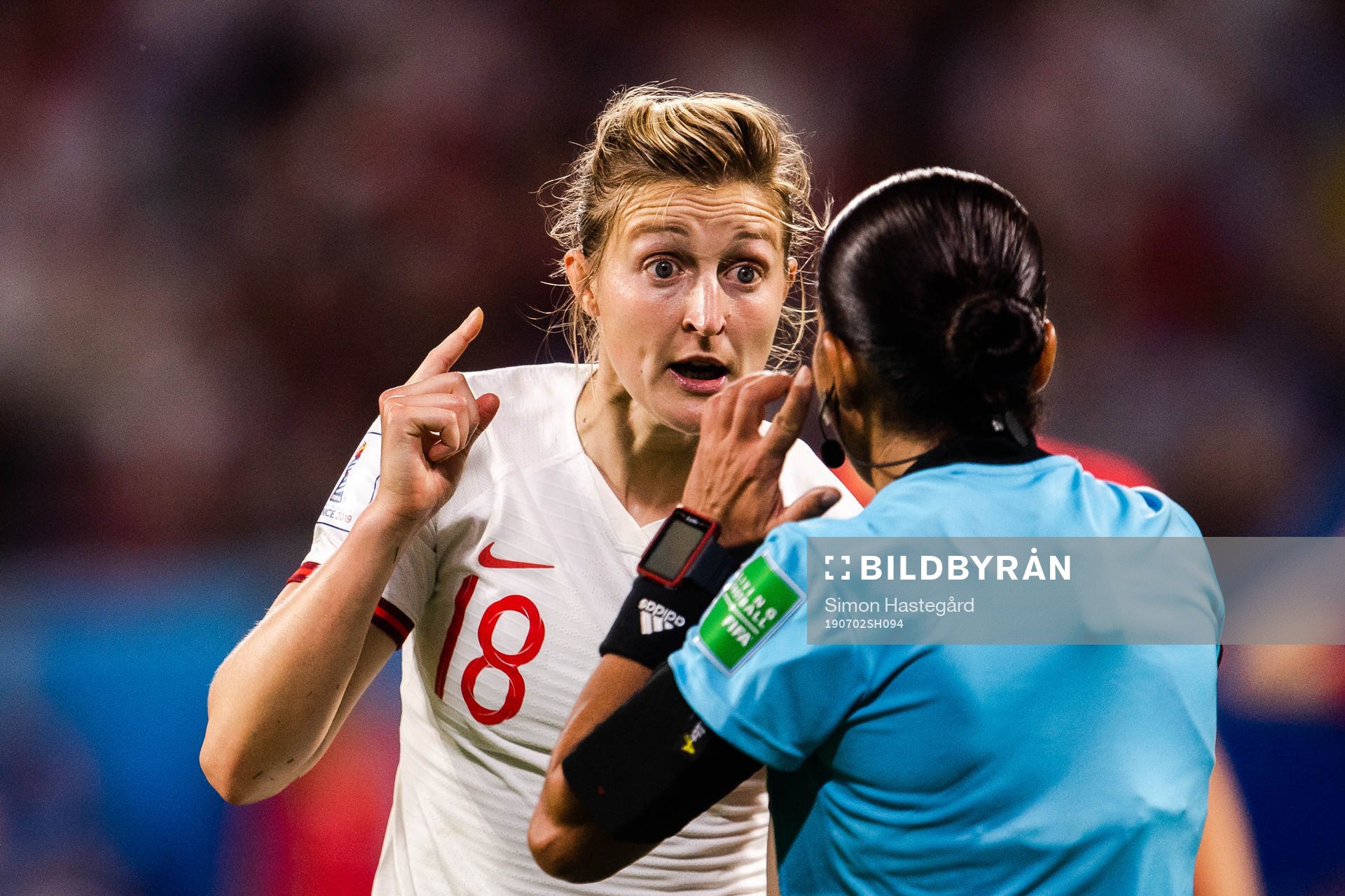 Ellen White of England reacts