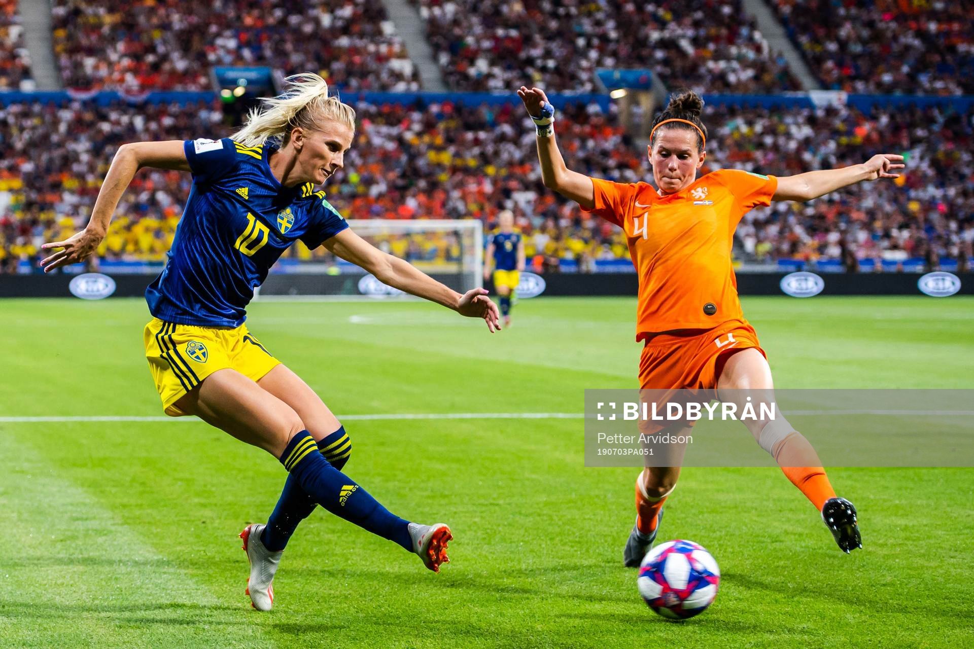 Sofia Jakobsson of Sweden and Merel Didi Van Dongen of Netherlands during the FIFA Women's World Cup semi-final match between Netherlands and Sweden on July 3, 2019 in Lyon.