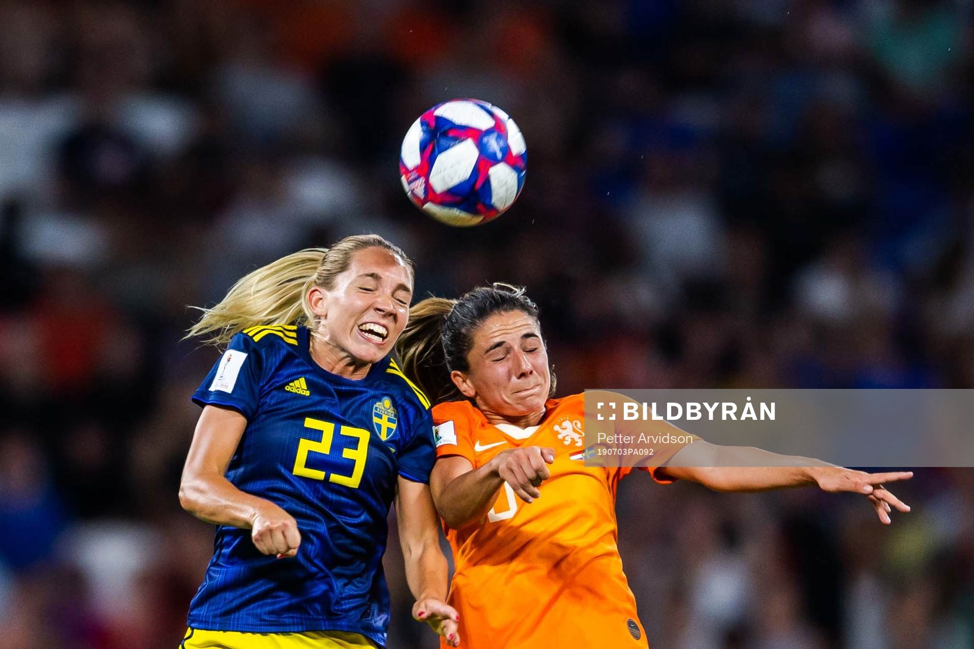 Elin Rubensson of Sweden and Daniëlle Van De Donk of Netherlands during the FIFA Women's World Cup semi-final match between Netherlands and Sweden on July 3, 2019 in Lyon.