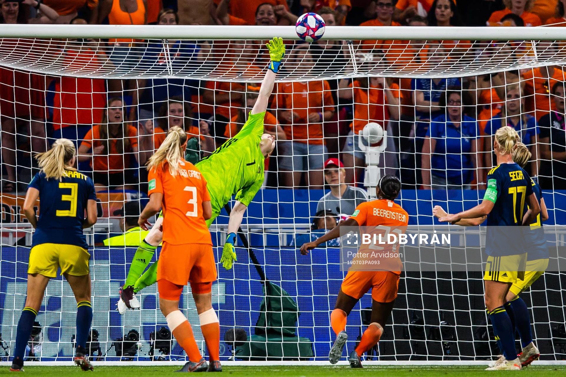 Goalkeeper Hedvig Lindahl of Sweden with a save