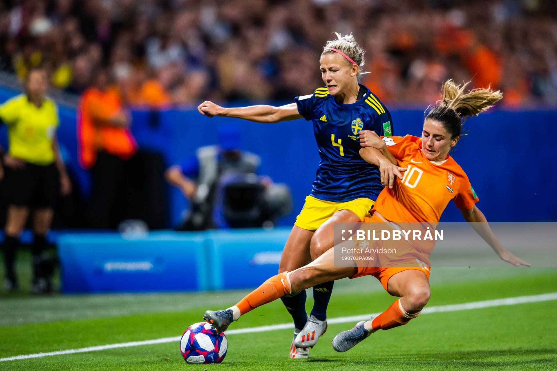 Hanna Glas of Sweden and Daniëlle Van De Donk of