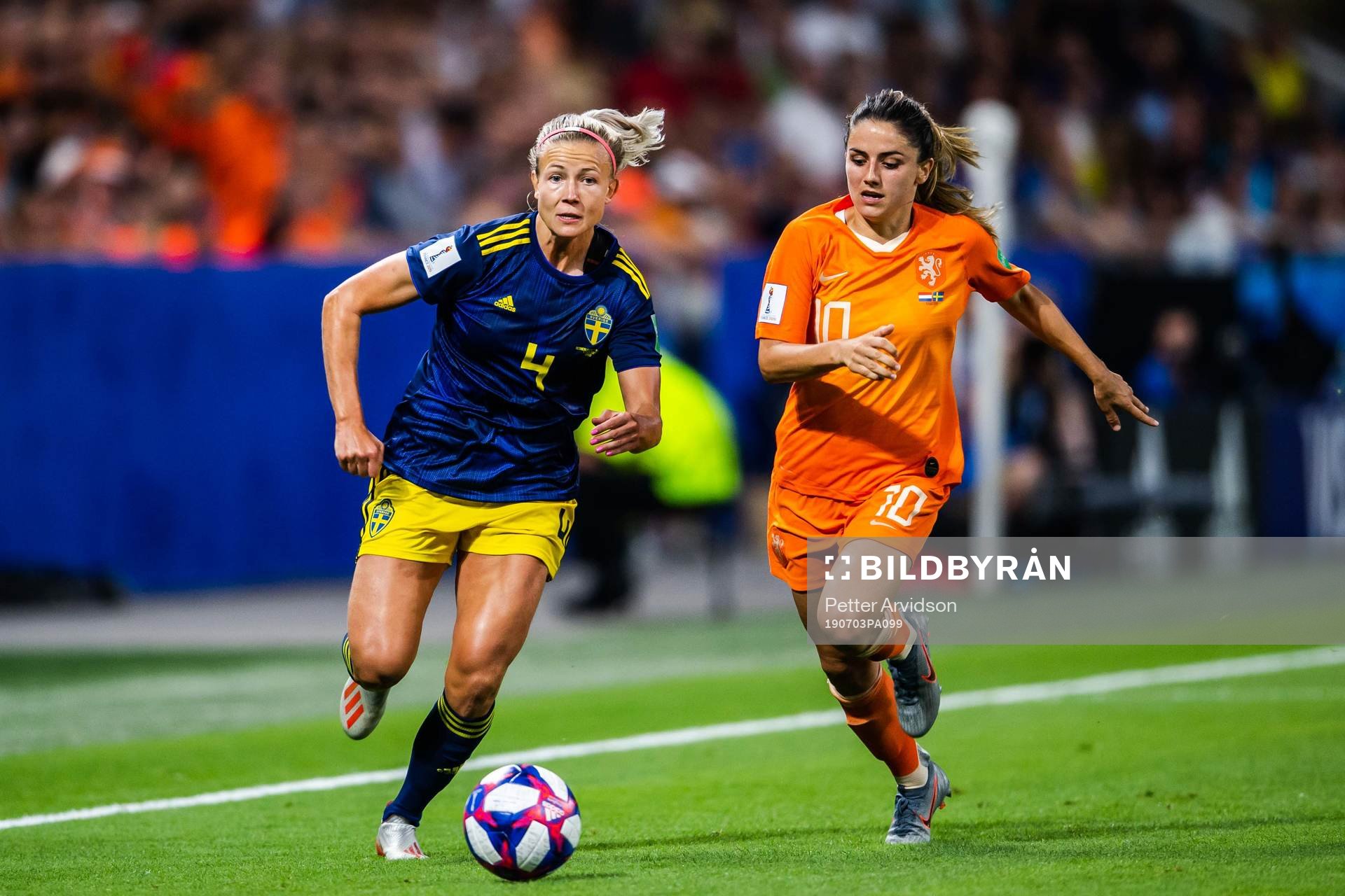 Hanna Glas of Sweden and Daniëlle Van De Donk of