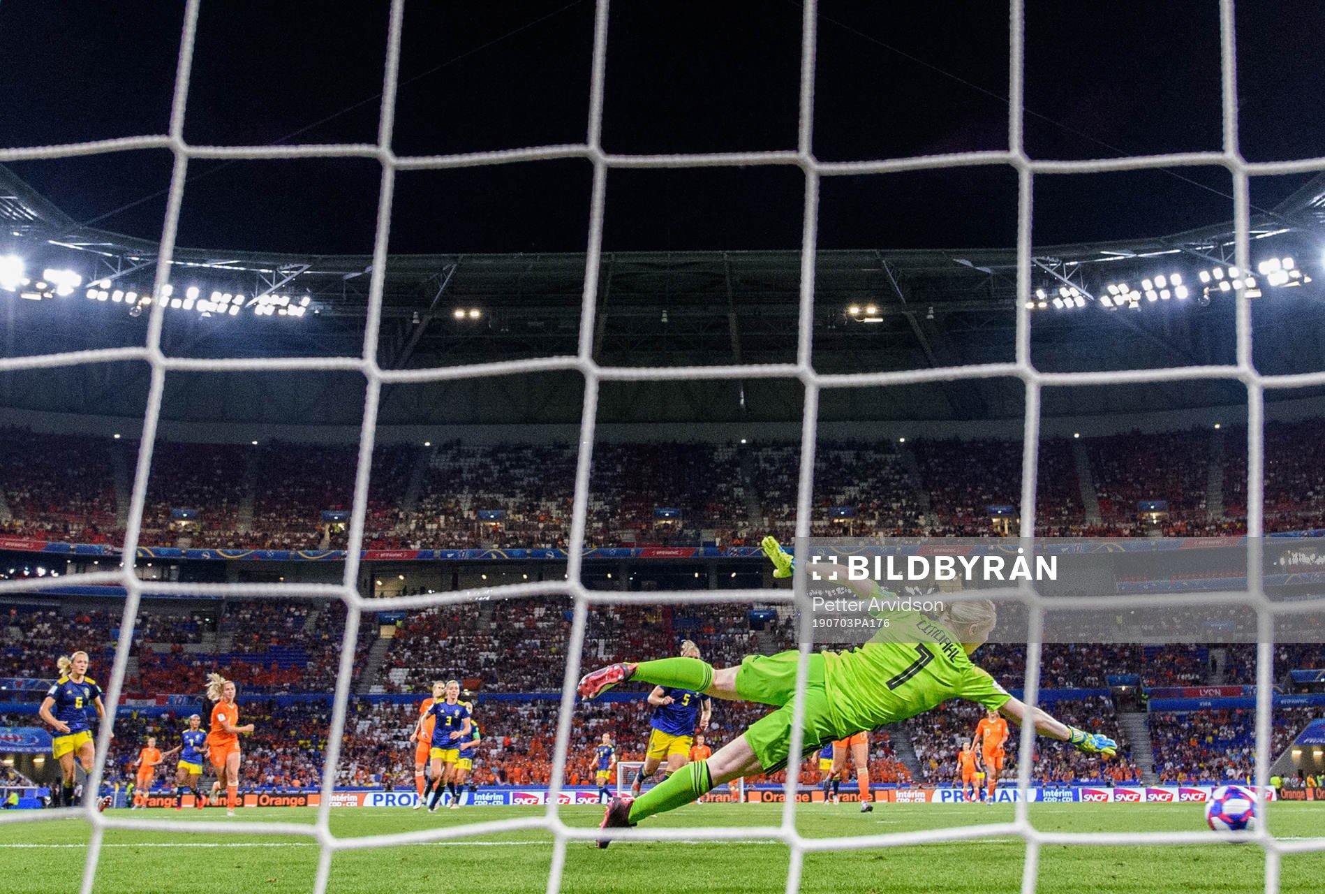 Jackie Noëlle Groenen of Netherlands scores the game